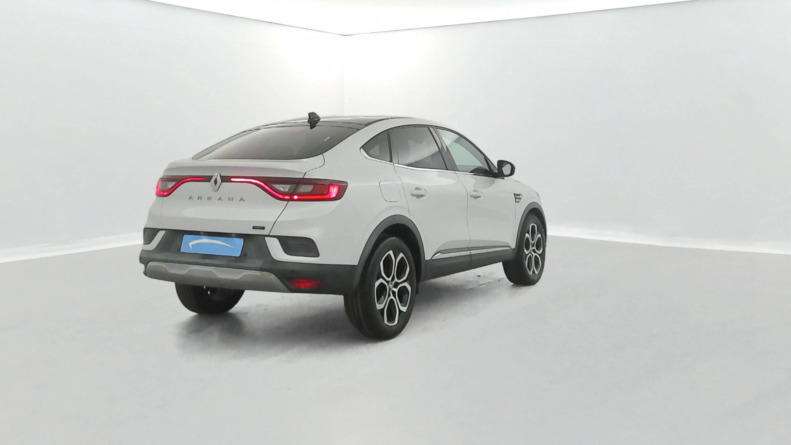 Vente en ligne Renault Arkana  E-Tech hybride 145 - 22 au prix de 21 790 €