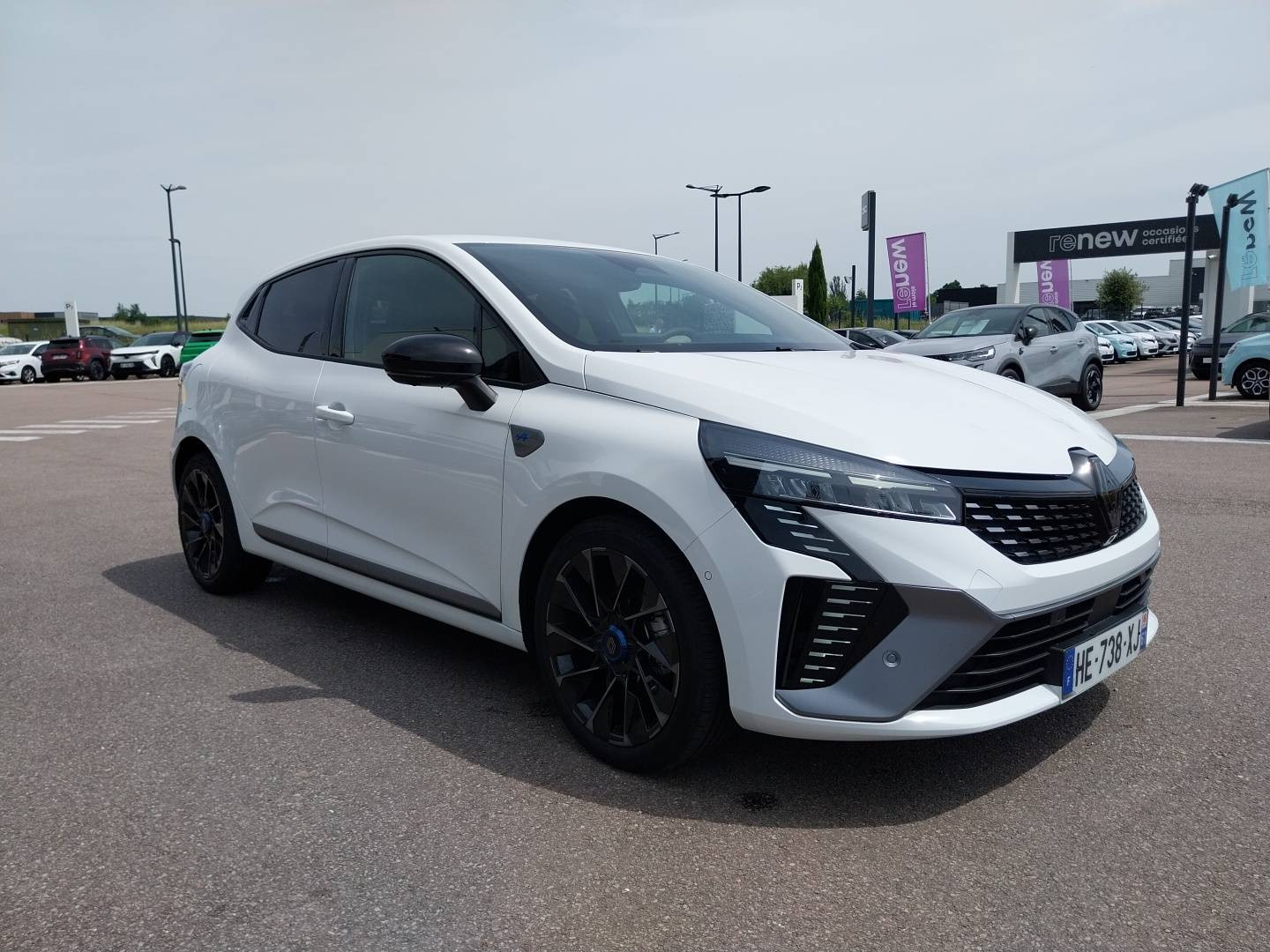 Vente en ligne Renault Clio esprit Alpine TCe 90 ch - 24 au prix de 21 491 €