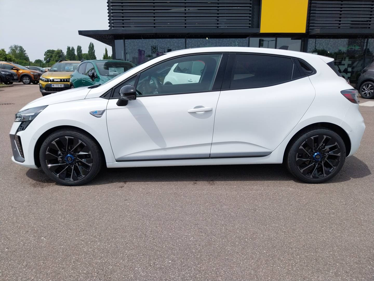 Vente en ligne Renault Clio esprit Alpine TCe 90 ch - 24 au prix de 21 491 €