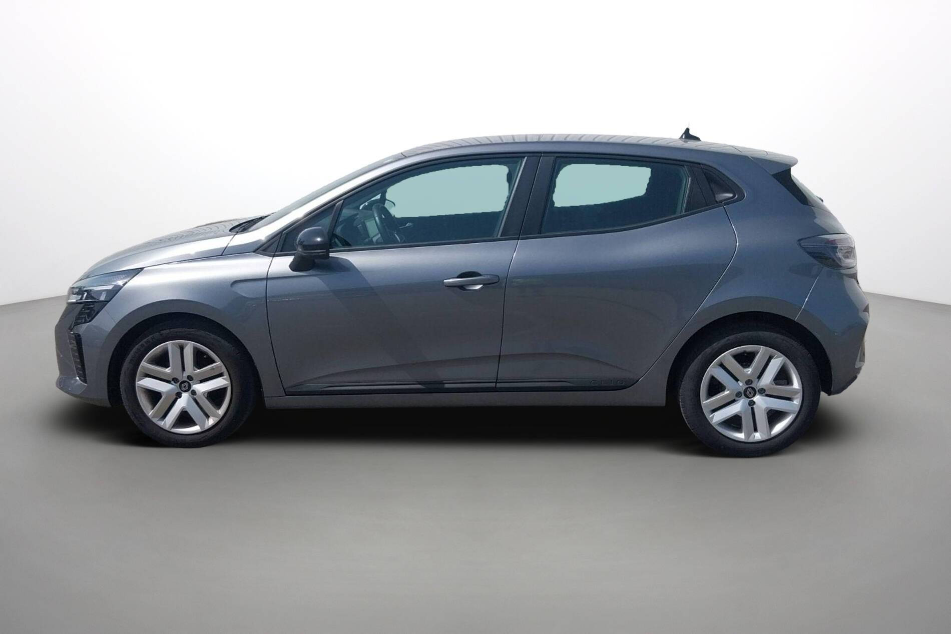 Vente en ligne Renault Clio 5 Clio TCe 90 au prix de 14 490 €