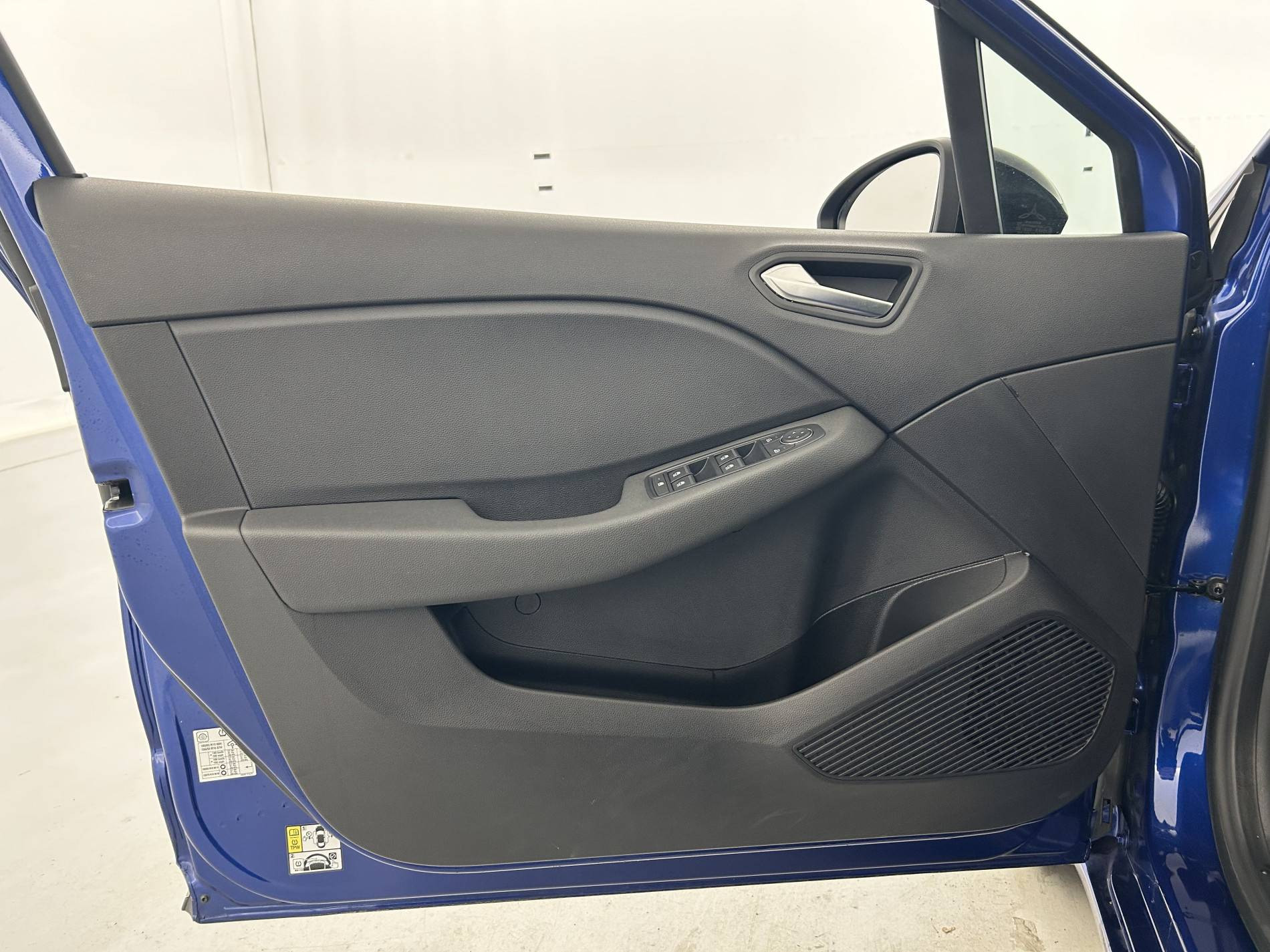 Vente en ligne Renault Clio 5 Clio TCe 100 GPL au prix de 14 990 €