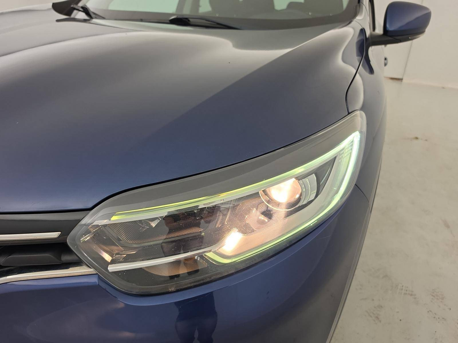 Vente en ligne Renault Kadjar Kadjar dCi 110 Energy EDC au prix de 14 980 €