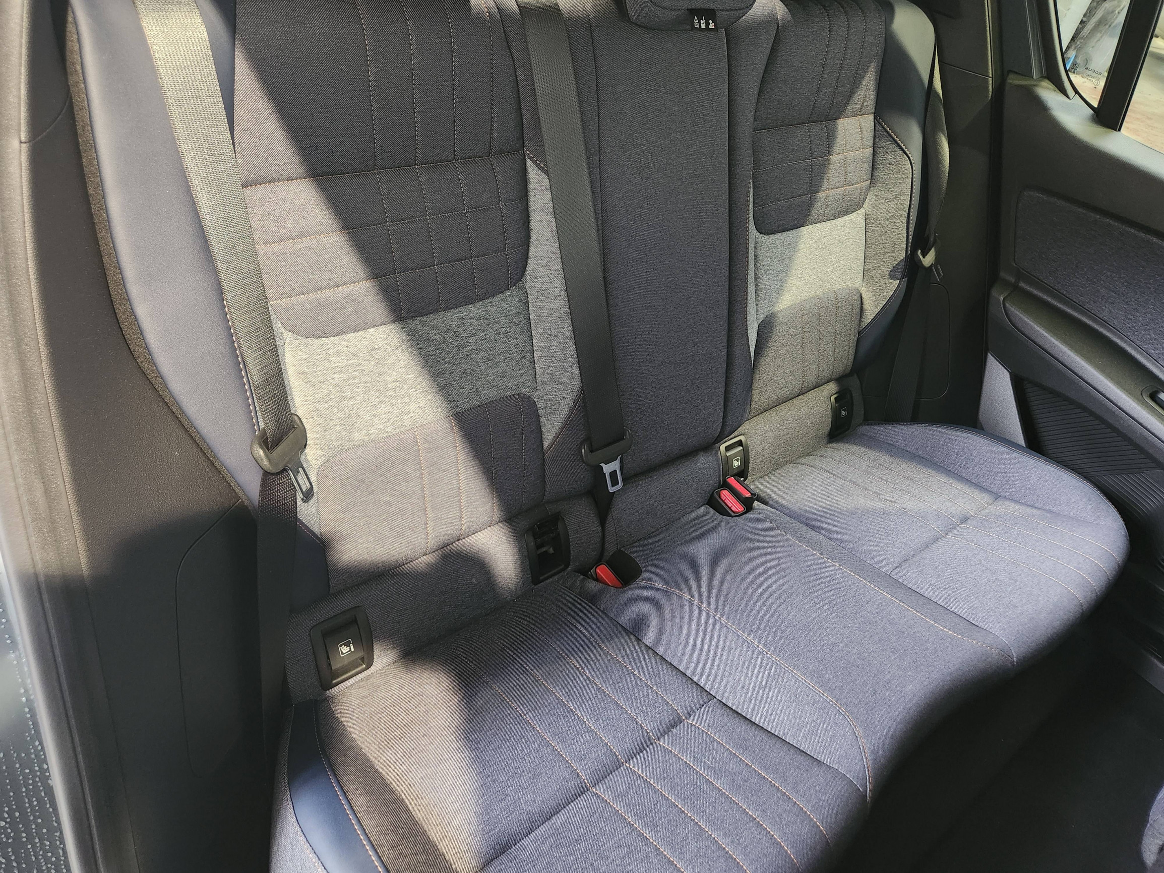 Vente en ligne Renault R4 E-Tech  150 ch autonomie confort au prix de 34 690 €