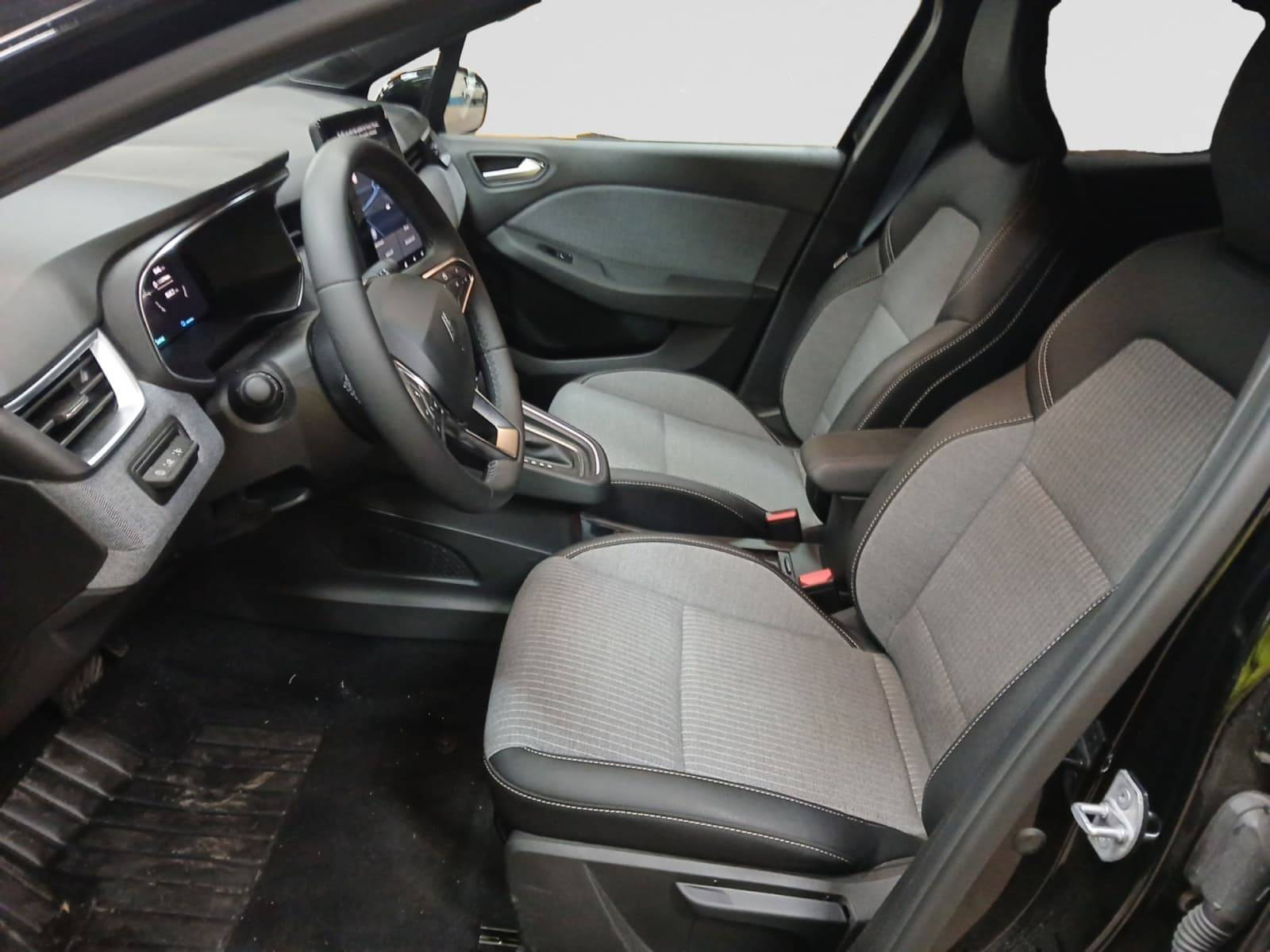 Vente en ligne Renault Clio 5 Clio E-Tech full hybrid 145 ch GSR2 au prix de 22 890 €