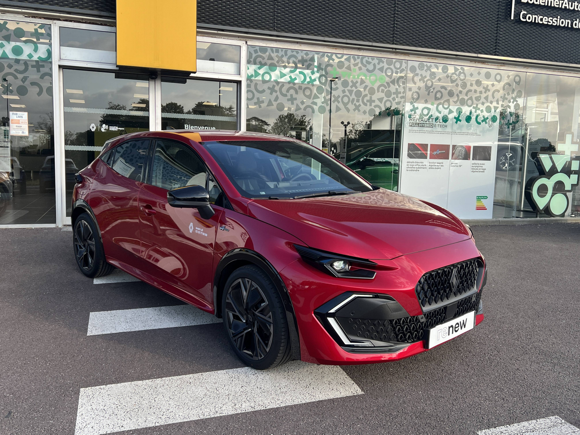Vente en ligne Renault Clio 6 Clio E-Tech full hybrid 160 ch au prix de 28 290 €