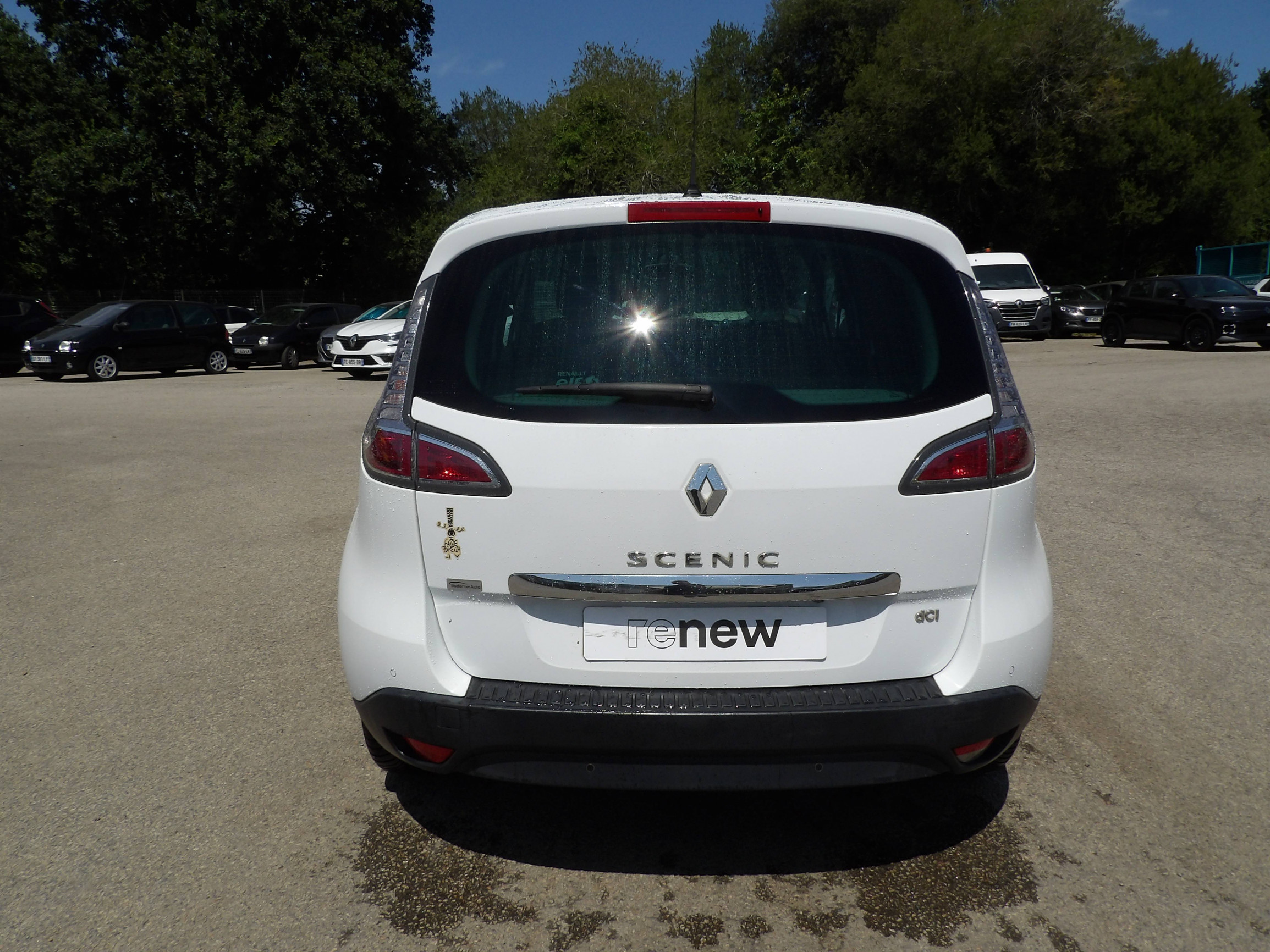 Vente en ligne Renault Scenic 3 Scenic dCi 110 au prix de 10 999 €