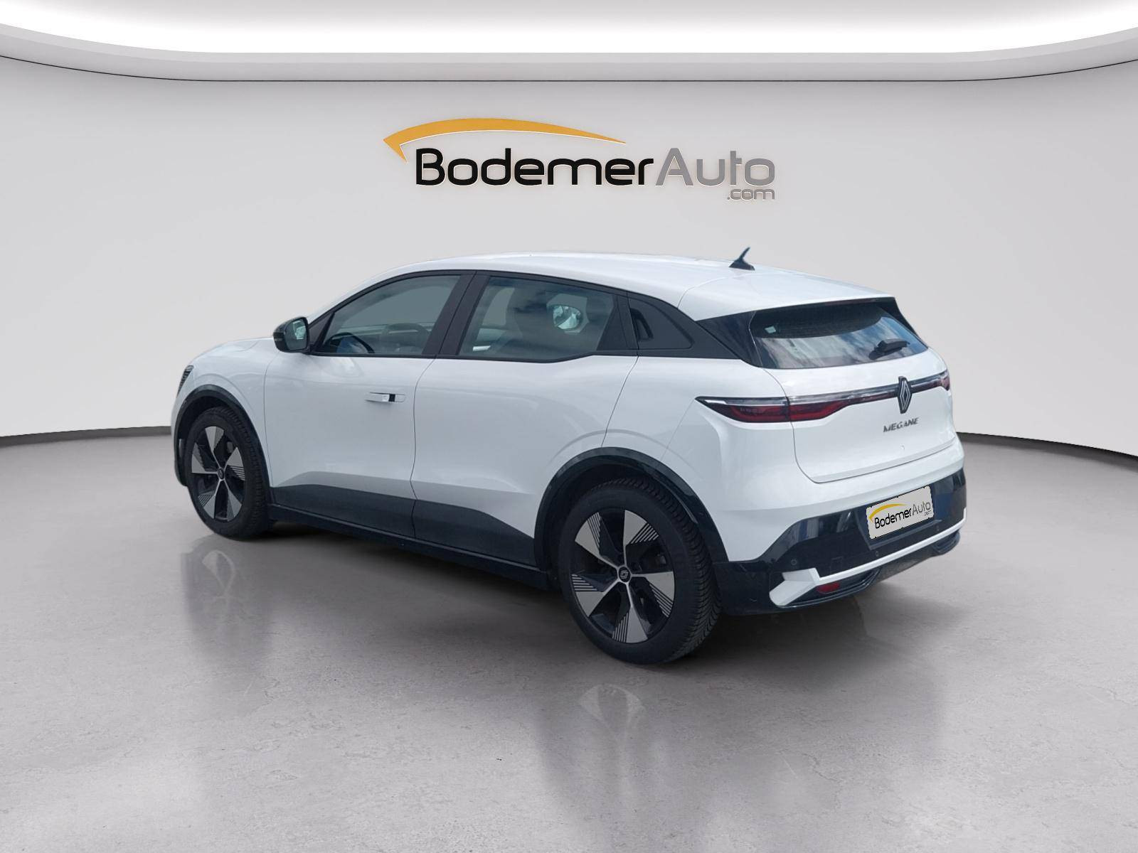 Vente en ligne Renault Megane E-Tech  EV60 220 ch super charge au prix de 22 490 €