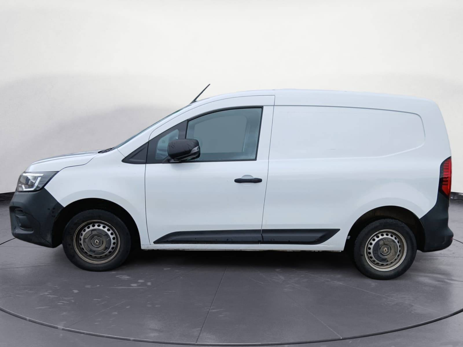 Vente en ligne Renault Kangoo Van  BLUE DCI 95 au prix de 18 699 €