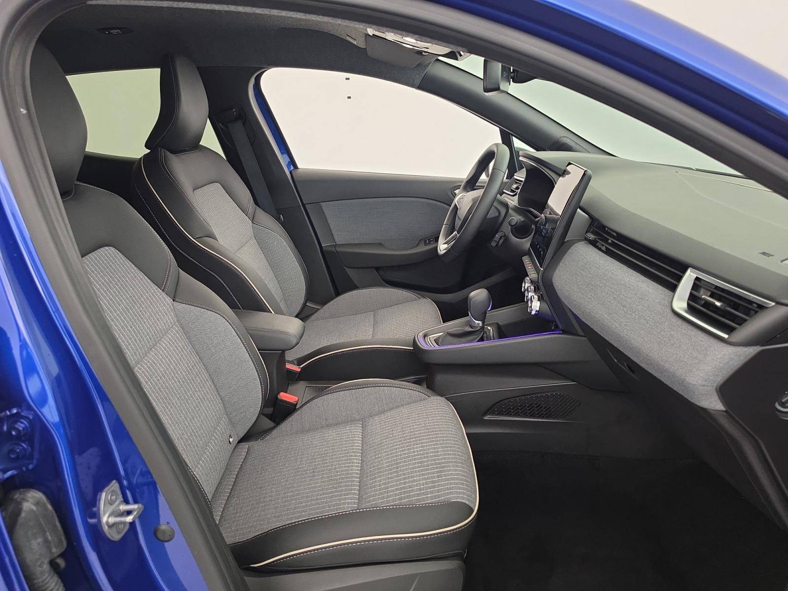 Vente en ligne Renault Clio 5 Clio E-Tech full hybrid 145 ch GSR2 au prix de 21 390 €