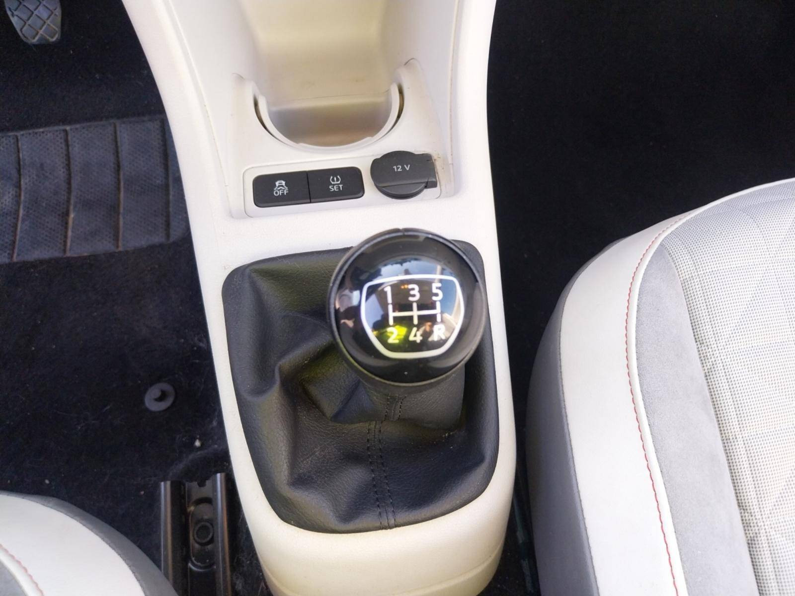 Vente en ligne Volkswagen Up  1.0 75 BlueMotion Technology BVM5 au prix de 9 990 €