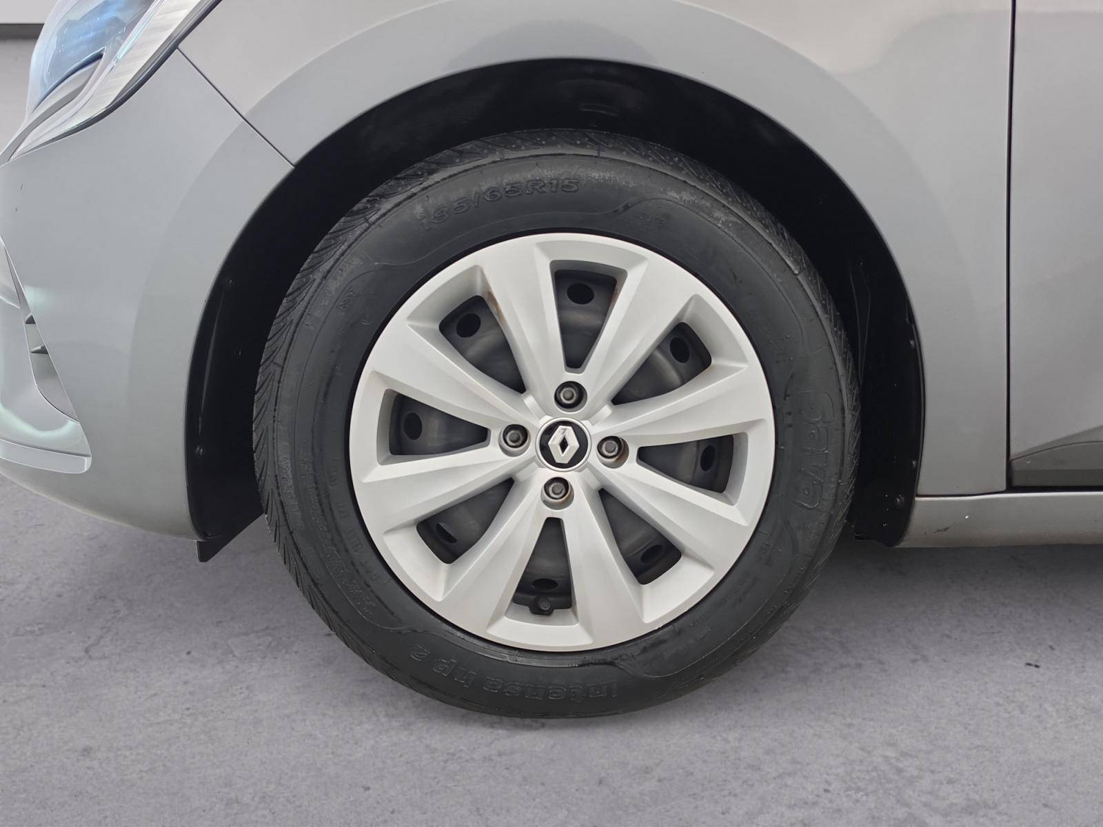 Vente en ligne Renault Clio 5 Clio SCe 65 au prix de 12 990 €