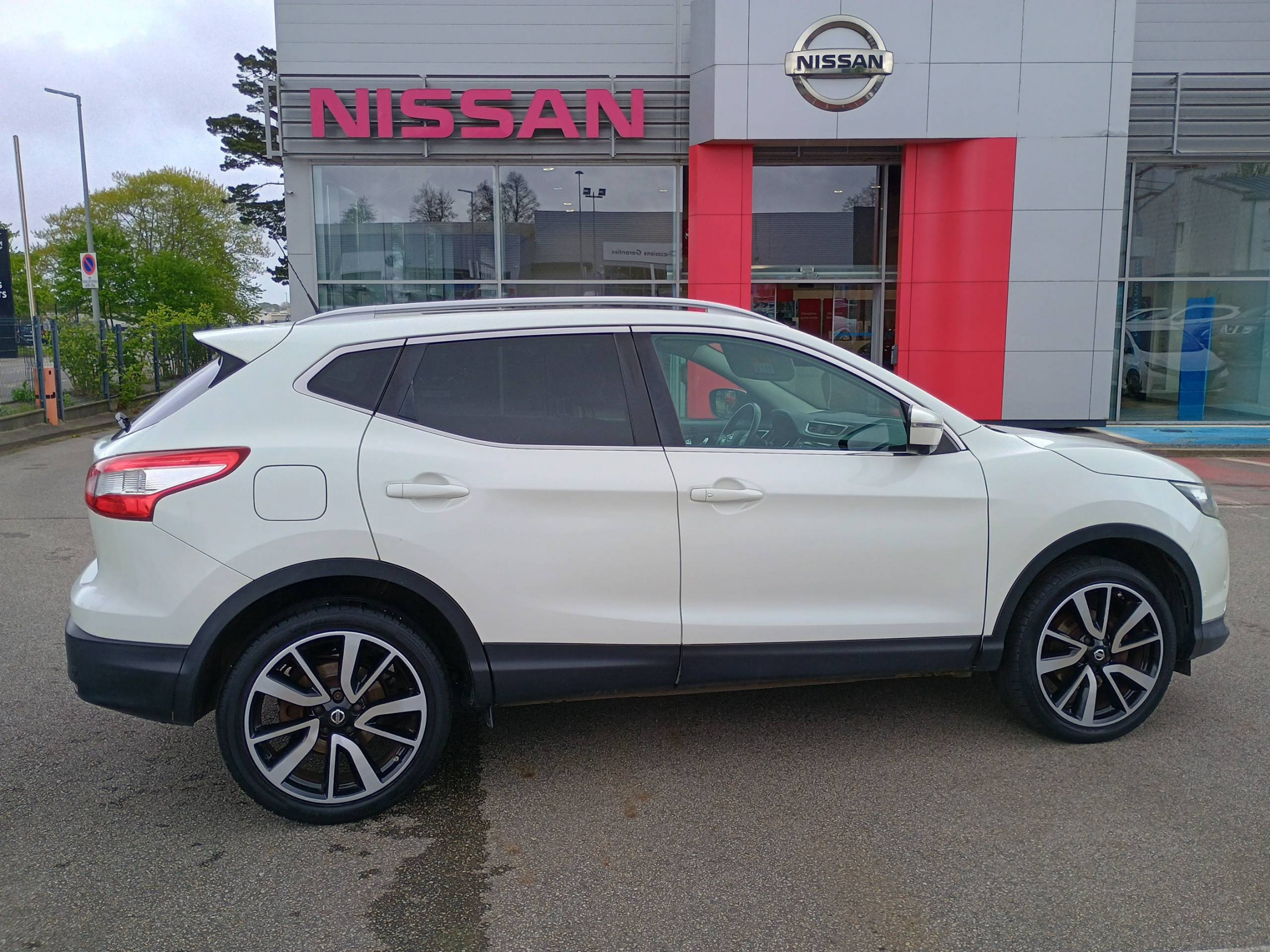 Vente en ligne Nissan Qashqai  1.5 dCi 110 au prix de 12 990 €