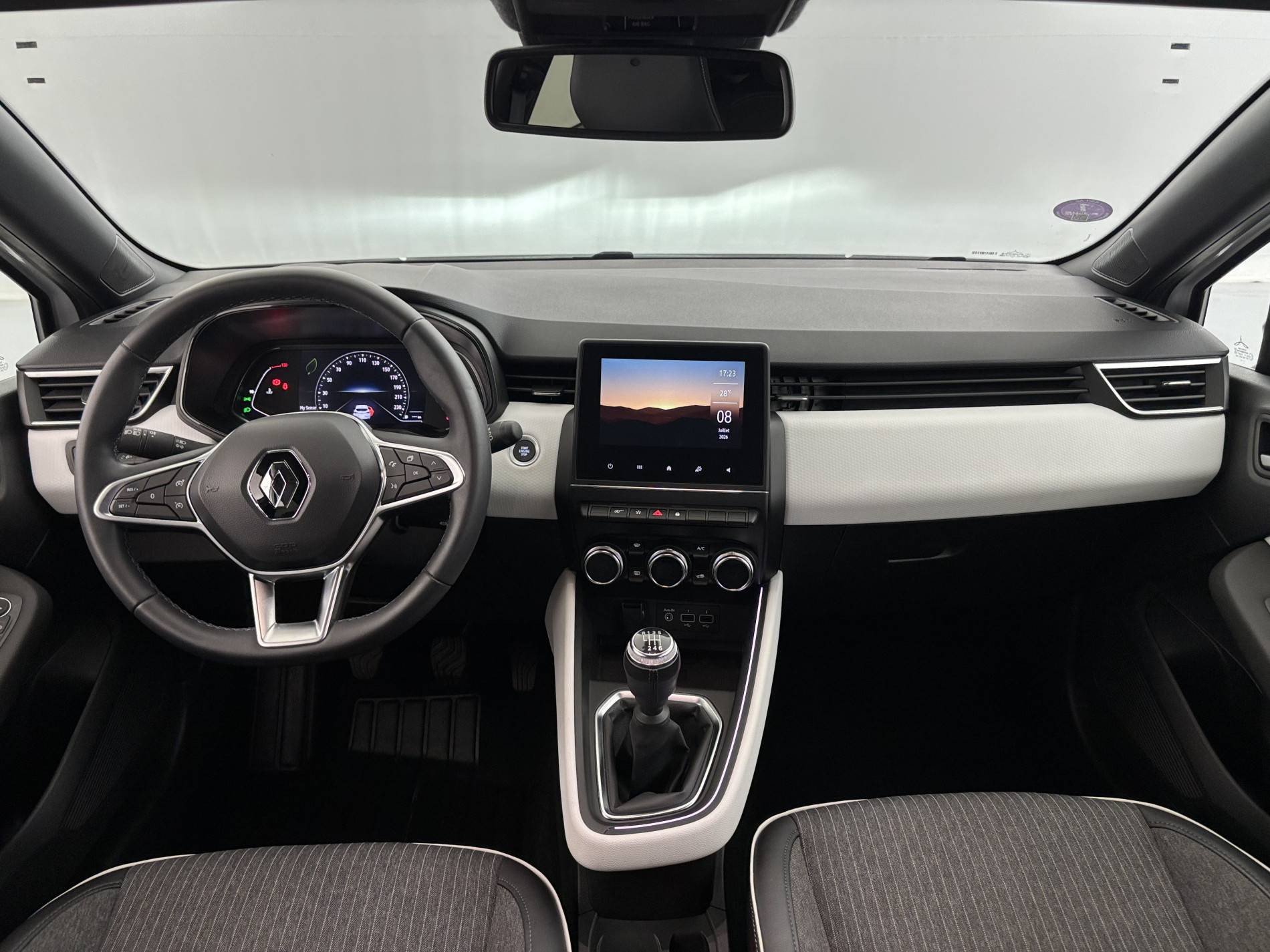 Vente en ligne Renault Clio 5 Clio TCe 90 au prix de 14 990 €