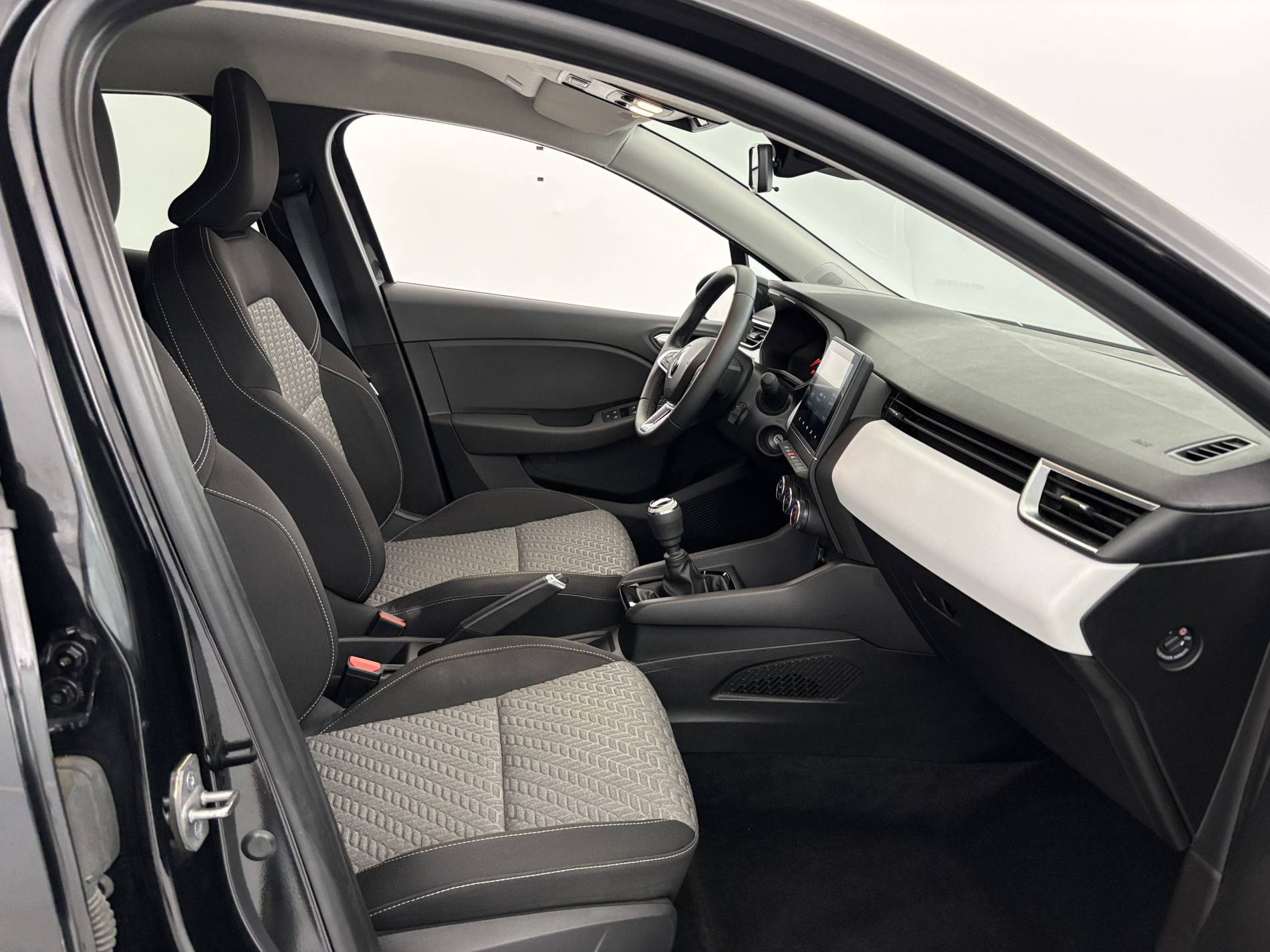 Vente en ligne Renault Clio 5 Clio TCe 90 au prix de 14 490 €