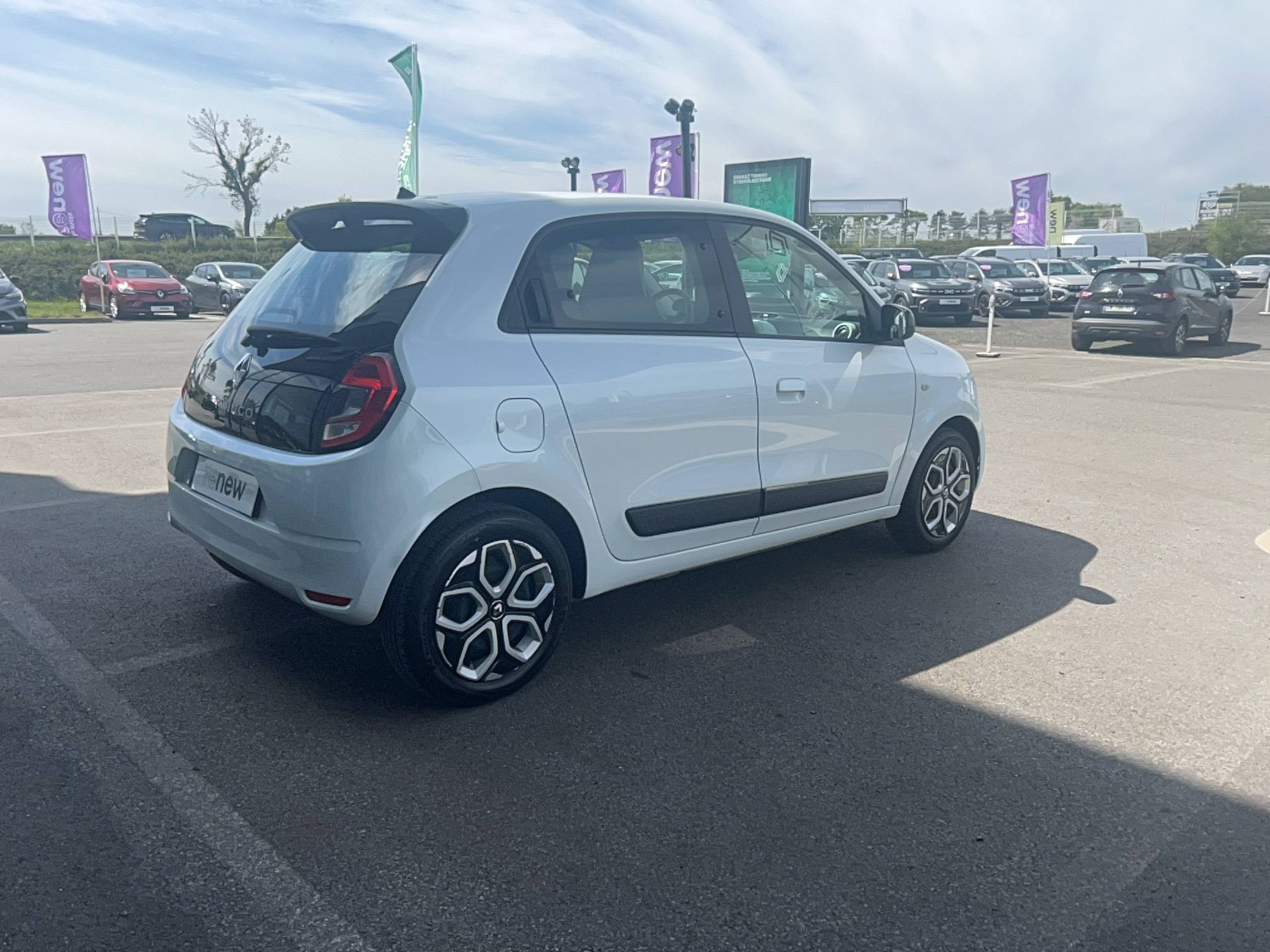 Vente en ligne Renault Twingo 3  SCe 65 au prix de 10 490 €
