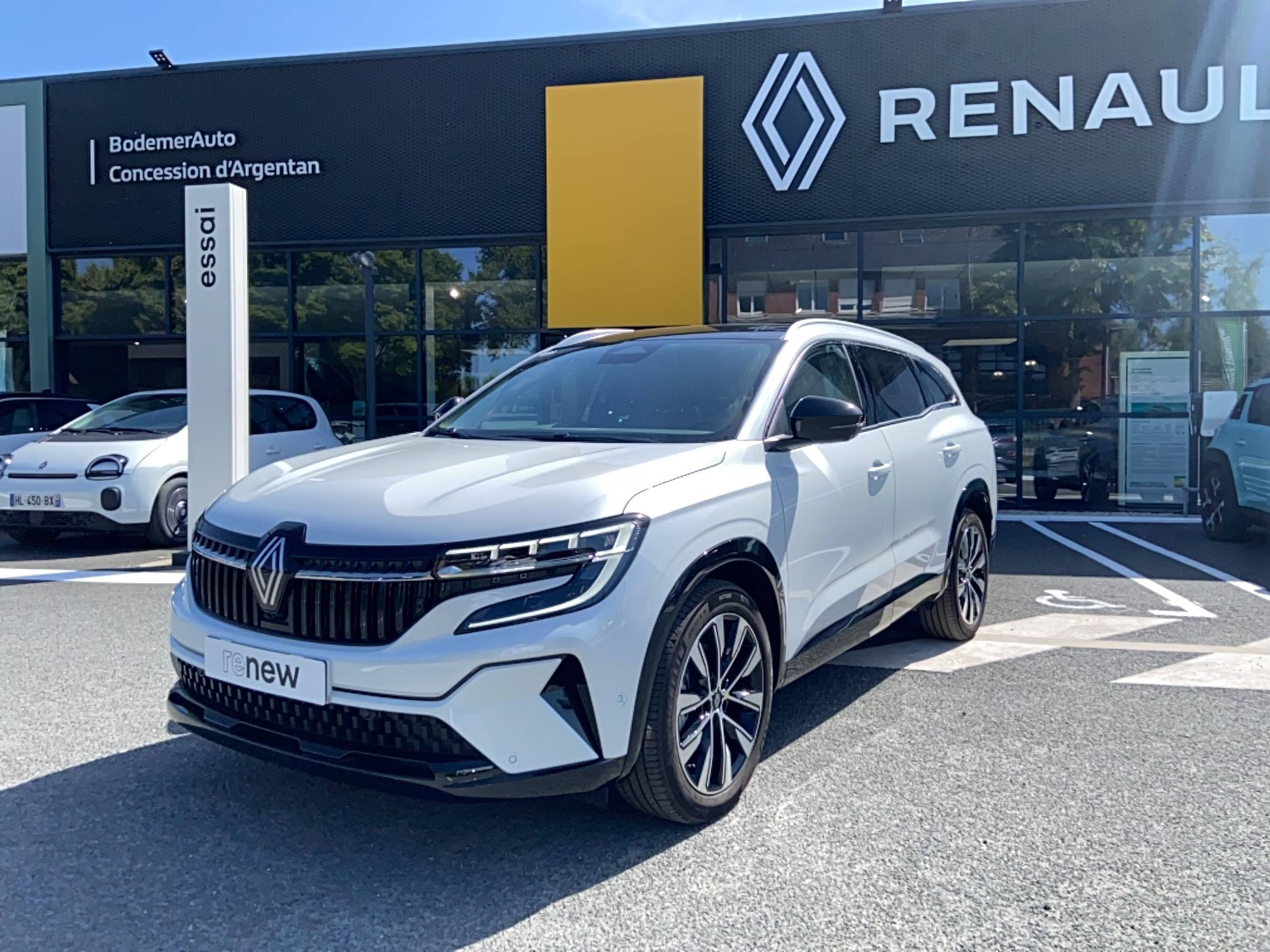 Renault Espace Espace E-Tech full hybrid 200 GSR2 occasion de 2025 en vente à Argentan