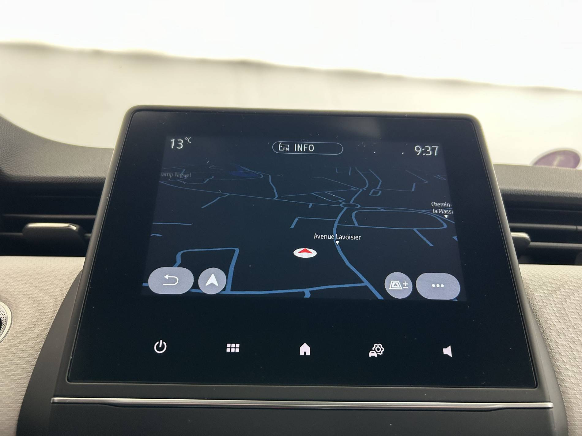 Vente en ligne Renault Clio 5 Clio TCe 90 au prix de 15 890 €