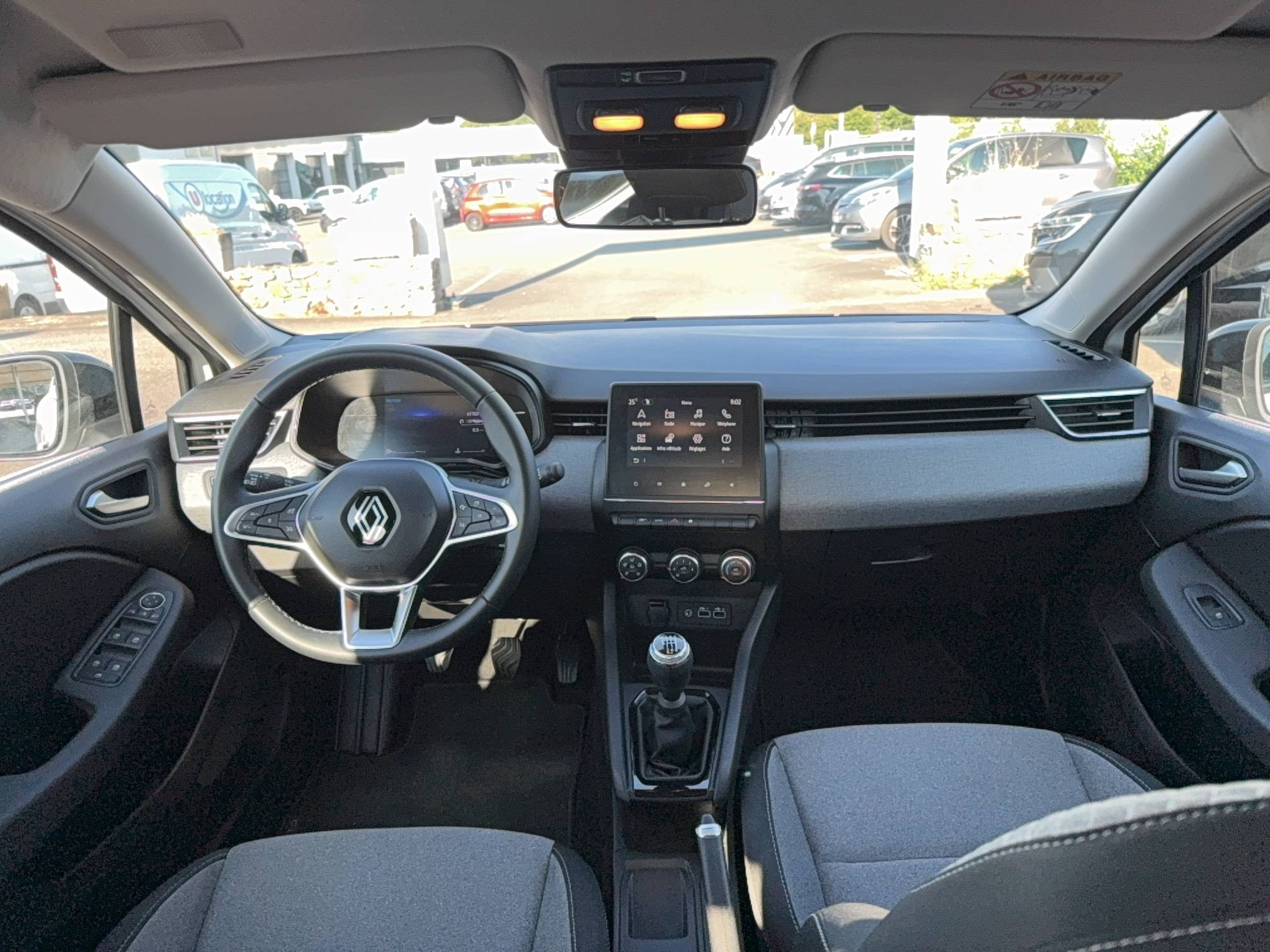 Vente en ligne Renault Clio 5 Clio dCi 100 au prix de 14 990 €