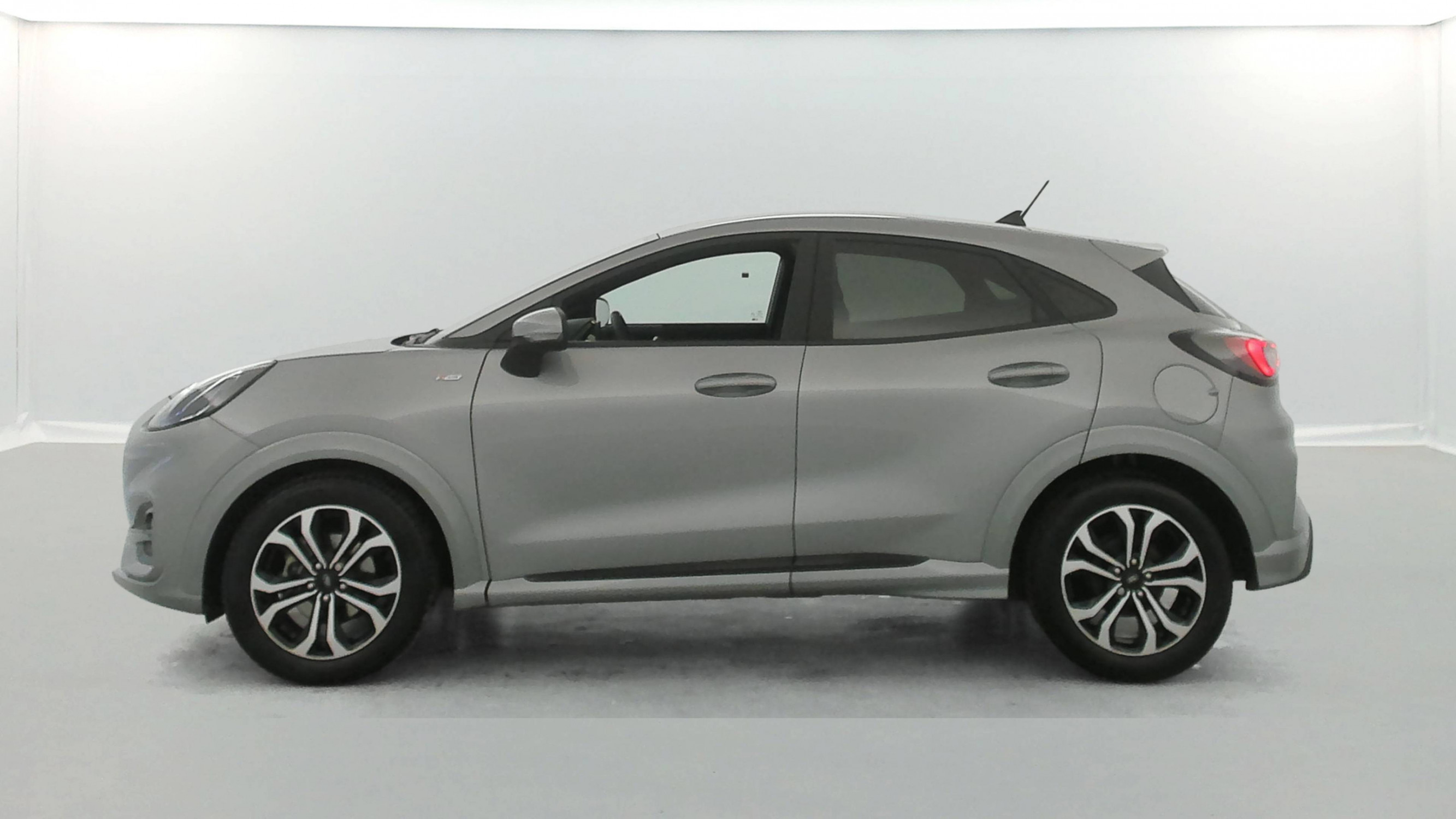 Vente en ligne Ford Puma  1.0 Flexifuel 125 ch mHEV S&S BVM6 au prix de 18 390 €