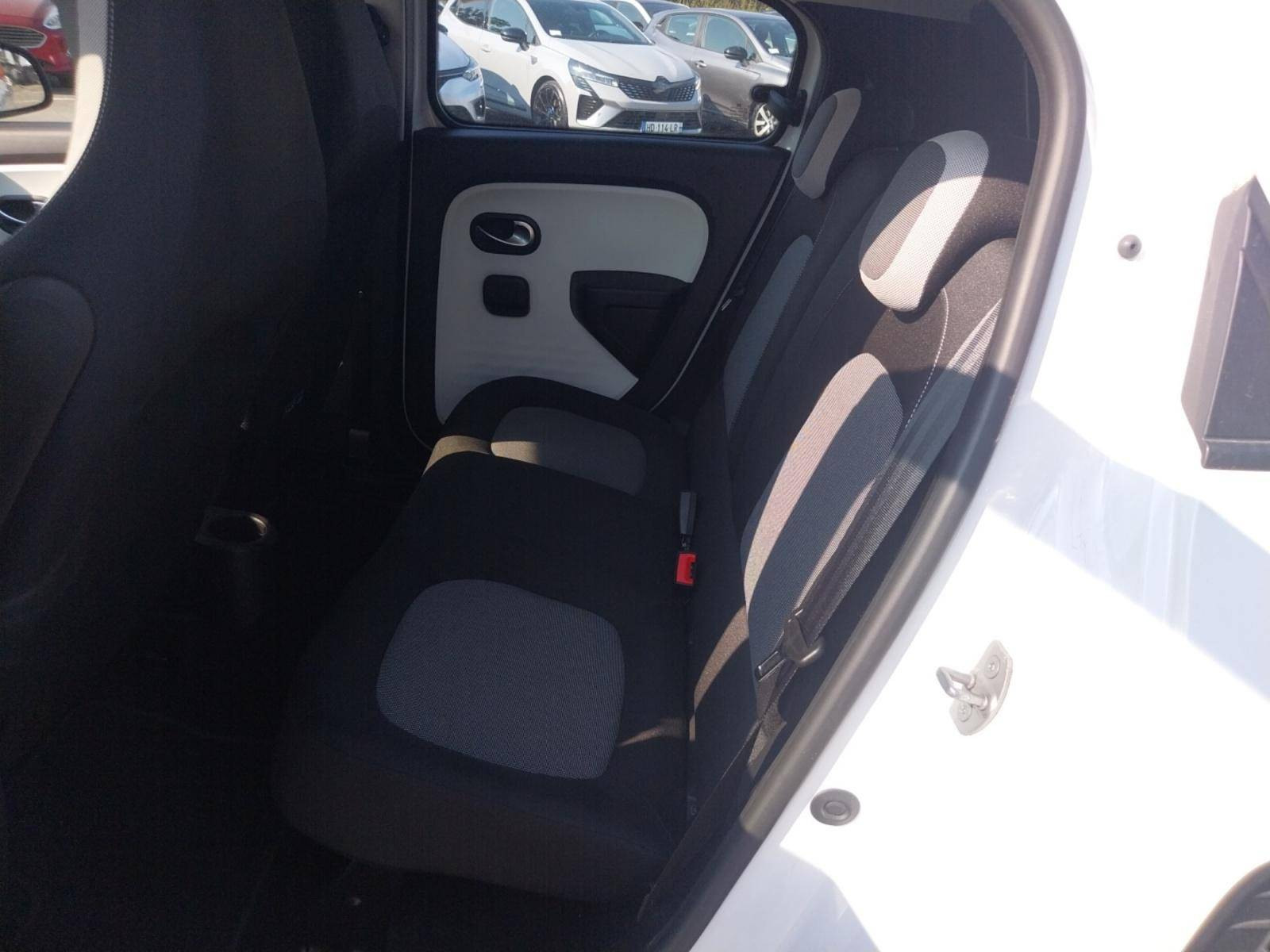 Vente en ligne Renault Twingo 3  SCe 65 au prix de 12 990 €