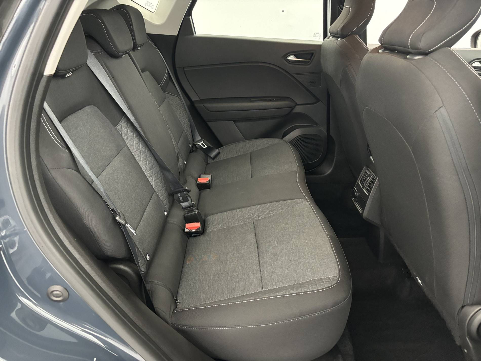 Vente en ligne Renault Captur  E-Tech 145 - 21 au prix de 16 990 €