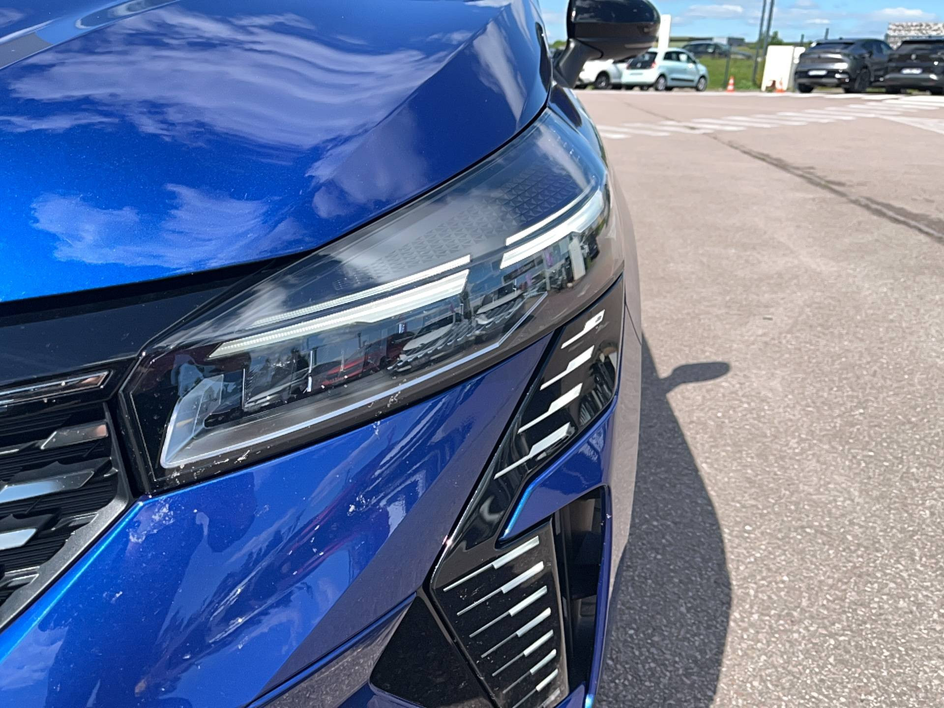 Vente en ligne Renault Clio 5 Clio E-Tech full hybrid 145 au prix de 20 791 €