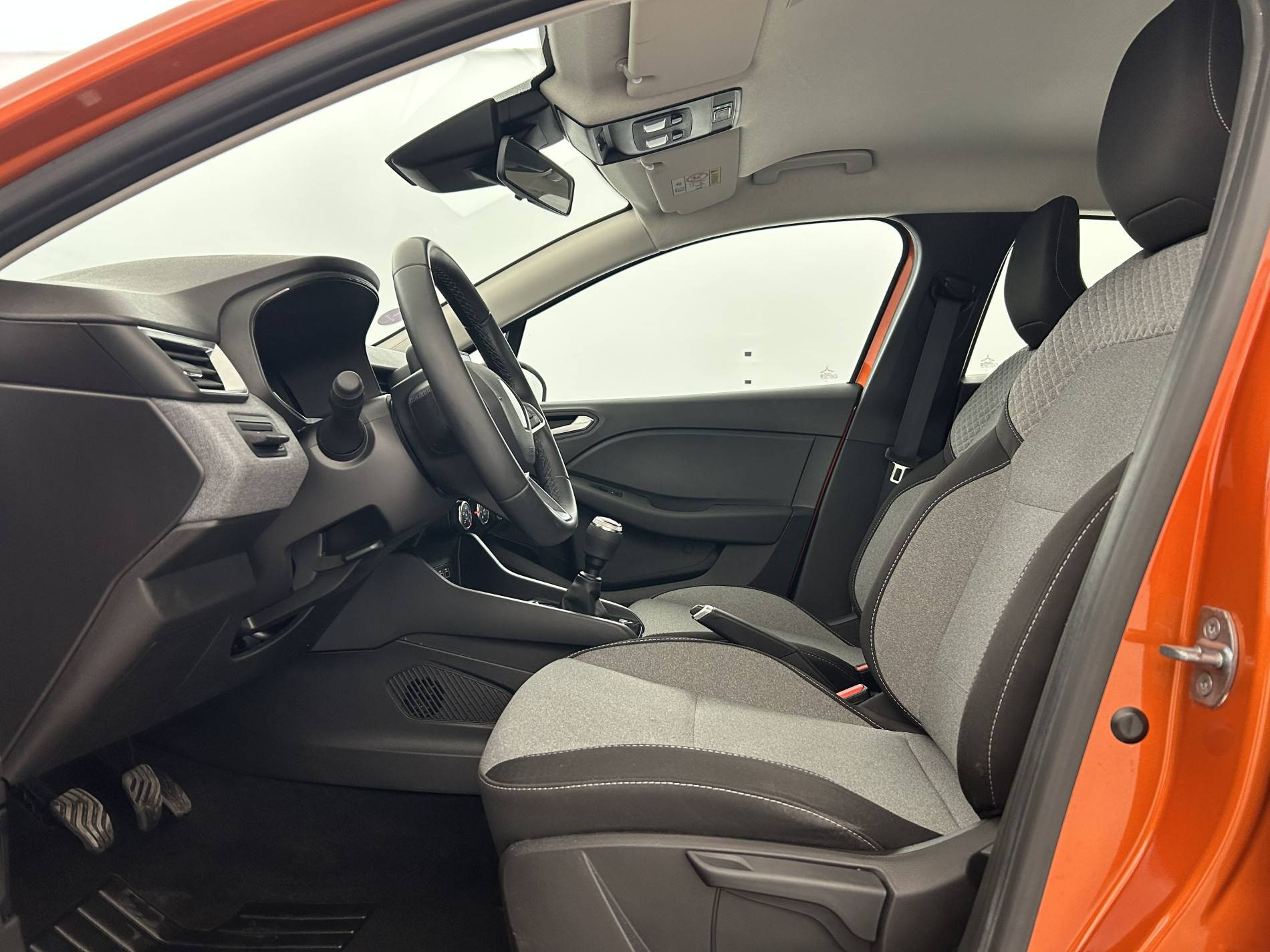 Vente en ligne Renault Clio 5 Clio SCe 65 au prix de 12 590 €