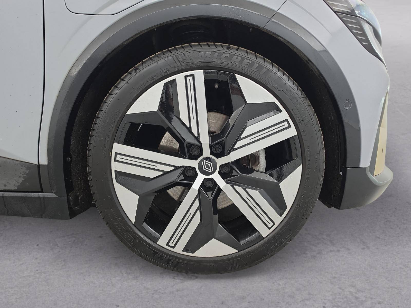 Vente en ligne Renault Megane E-Tech  EV60 220 ch super charge au prix de 24 950 €