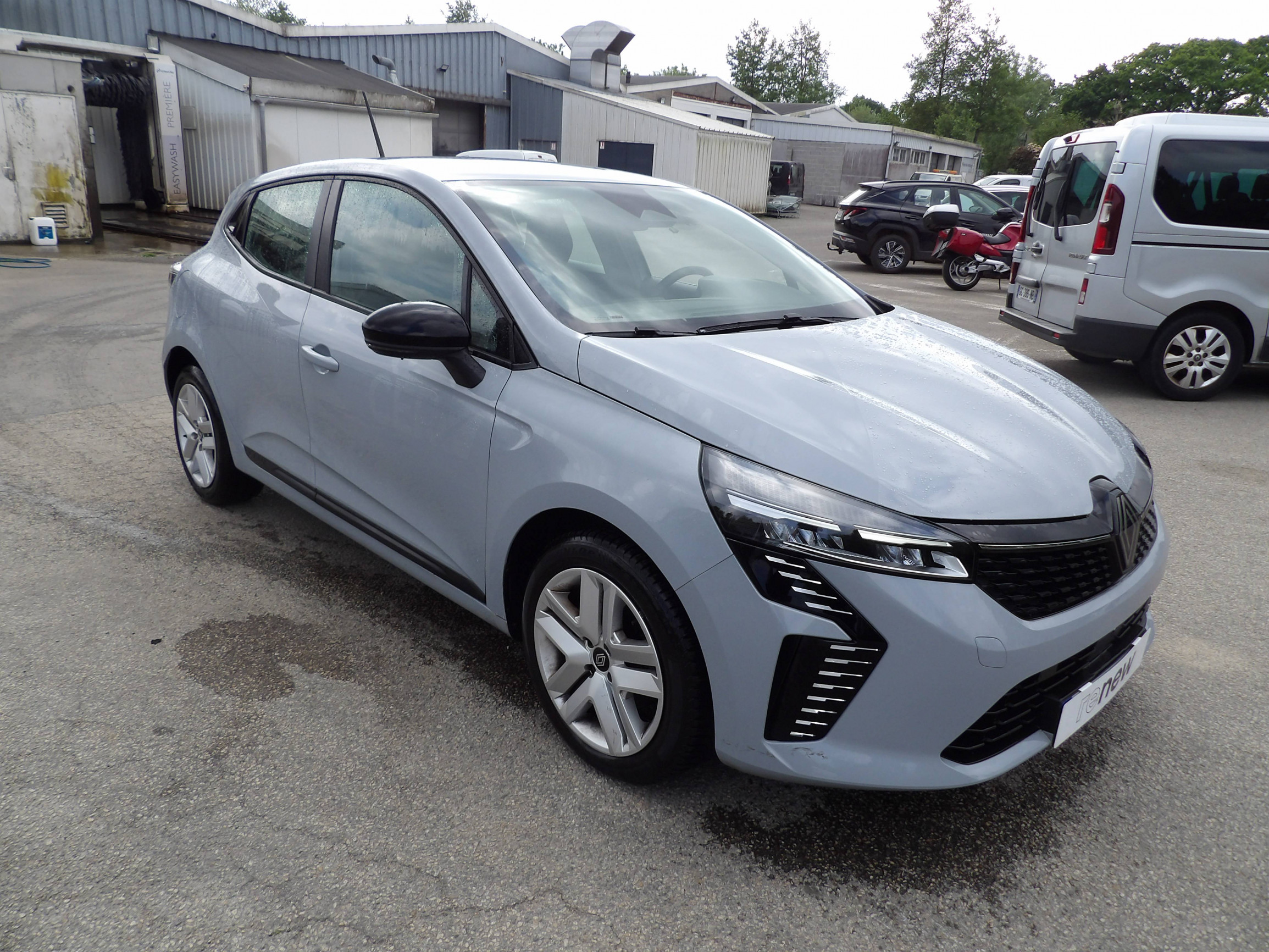 Vente en ligne Renault Clio 5 Clio Blue dCi 100 ch GSR2 au prix de 16 499 €