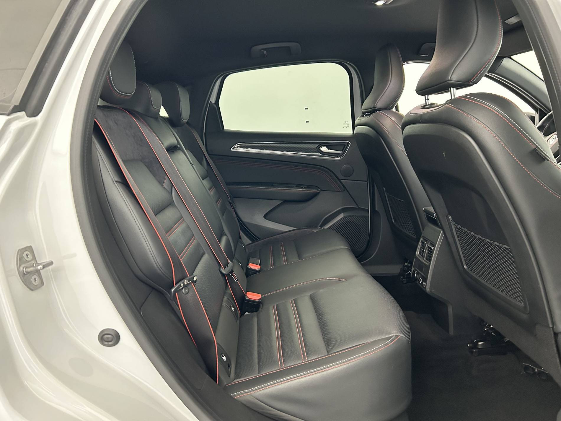 Vente en ligne Renault Arkana  E-Tech 145 - 21B au prix de 20 990 €