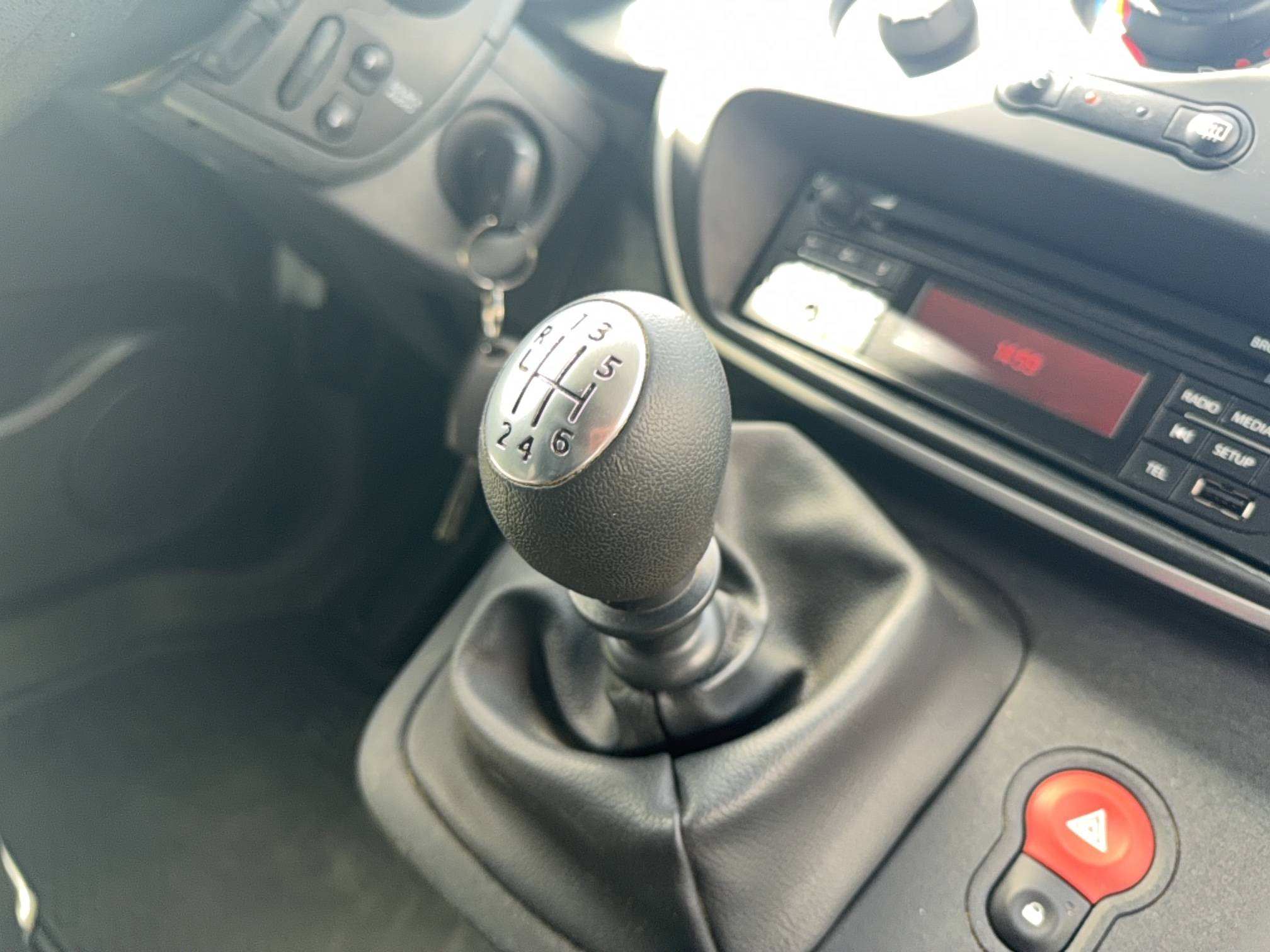 Vente en ligne Nissan NV250 L1 NV250 DCI 95 au prix de 14 490 €