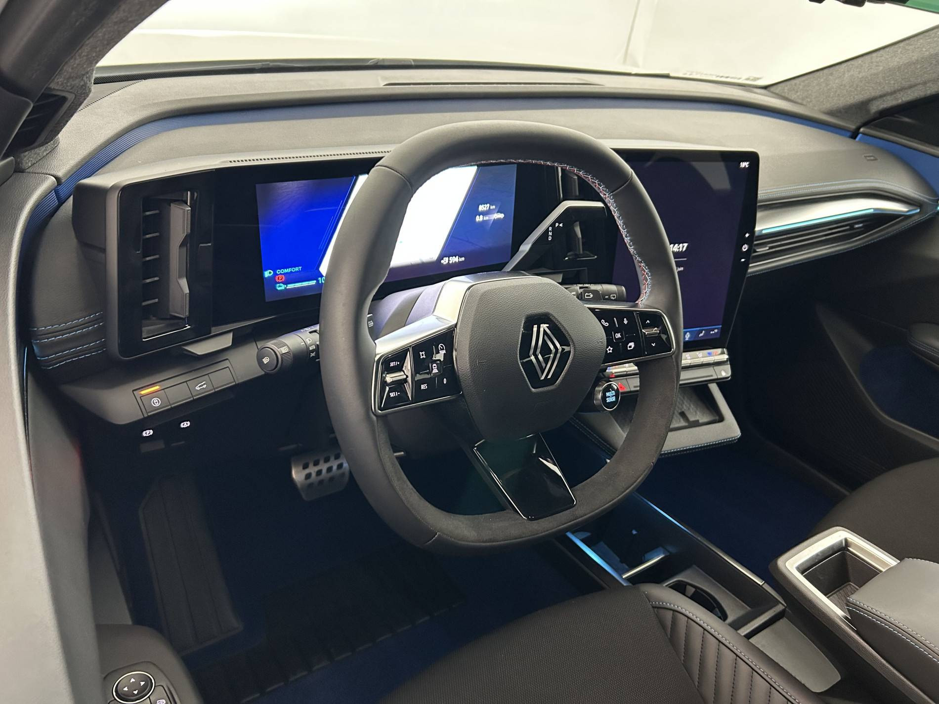 Vente en ligne Renault Scenic E-Tech Scenic E-Tech électrique 220 ch grande autonomie au prix de 42 990 €