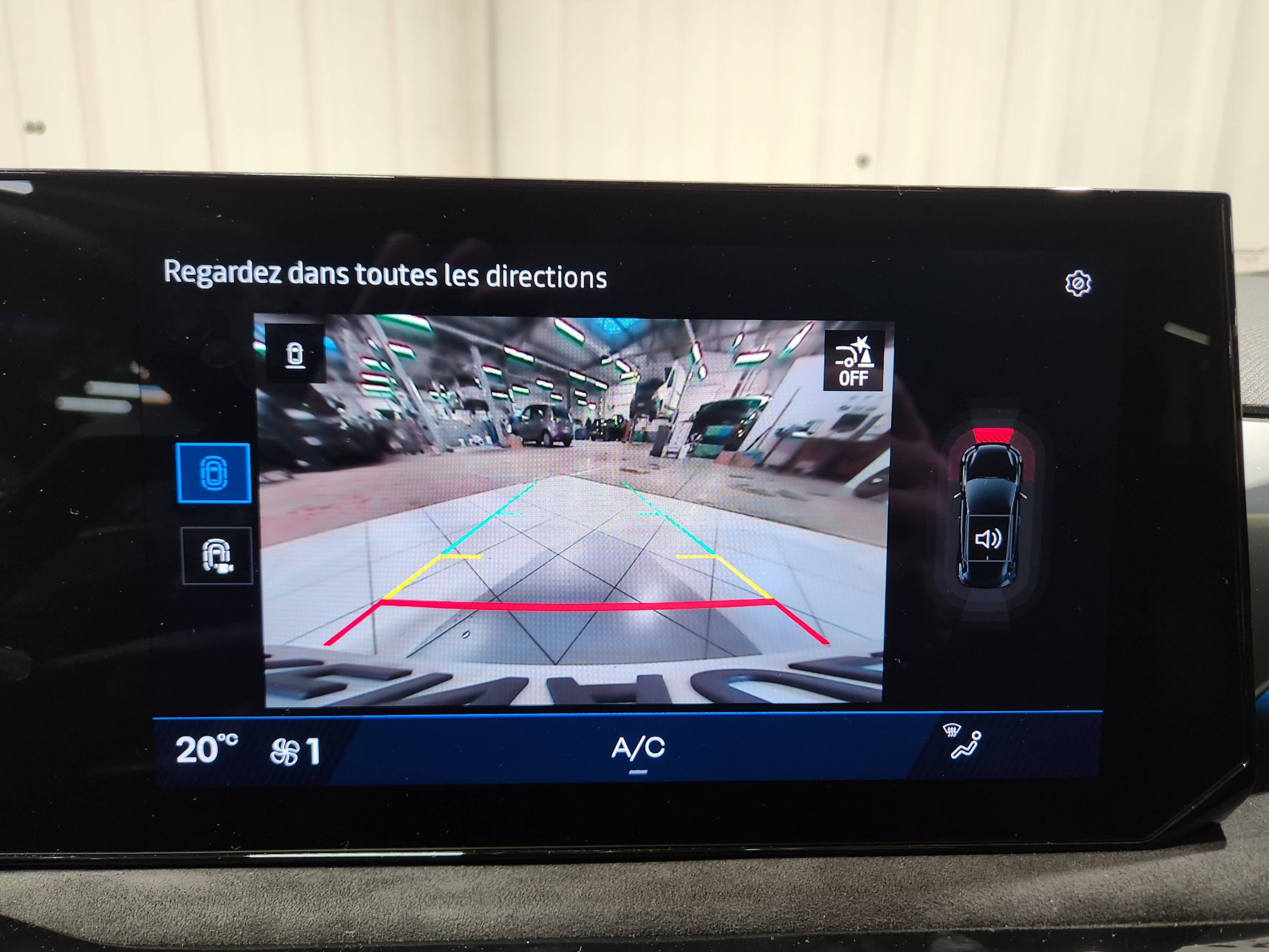 Vente en ligne Renault Clio 6 Clio E-Tech full hybrid 160 ch au prix de 27 690 €