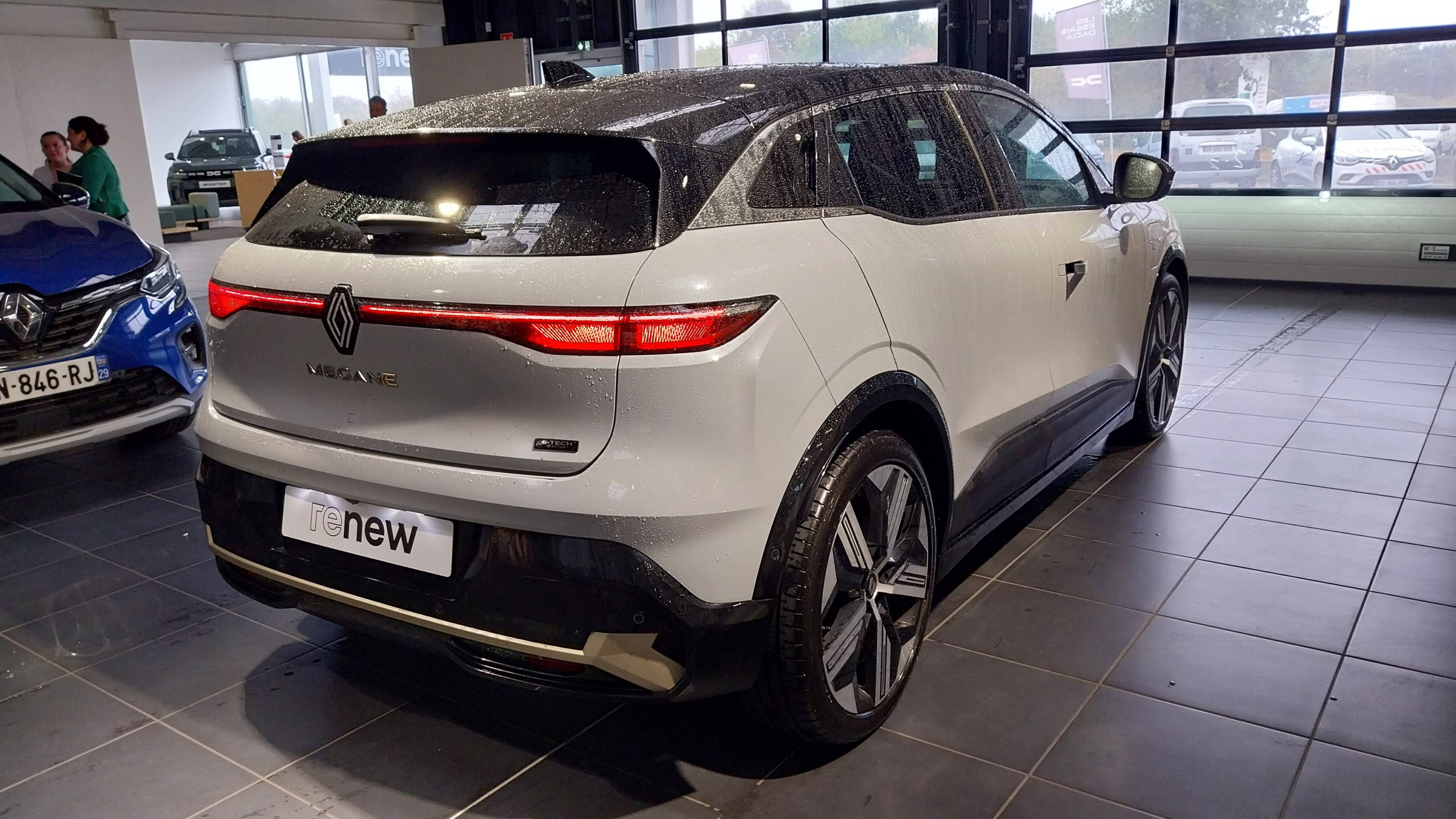 Vente en ligne Renault Megane E-Tech  220 ch autonomie confort GSR2 au prix de 29 990 €