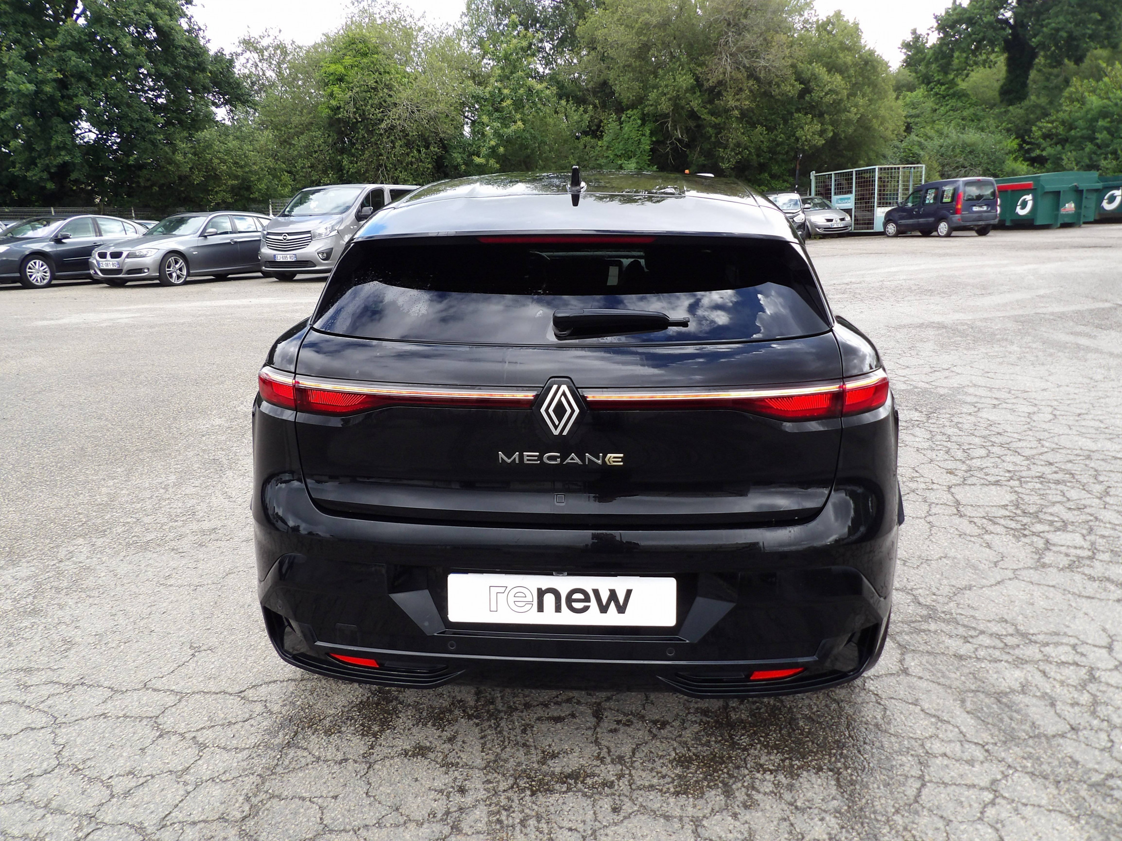 Vente en ligne Renault Megane E-Tech  EV60 220 ch super charge au prix de 21 499 €