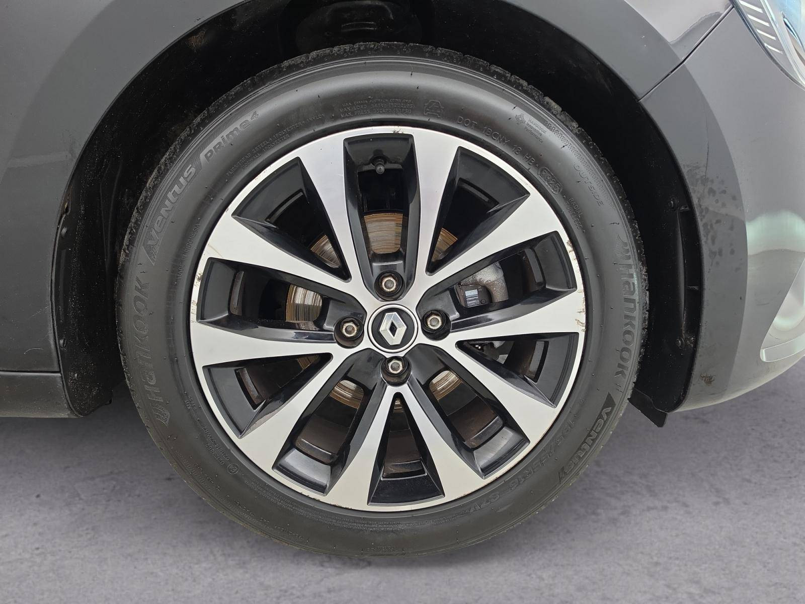 Vente en ligne Renault Clio 5 Clio TCe 100 GPL - 21N au prix de 14 990 €