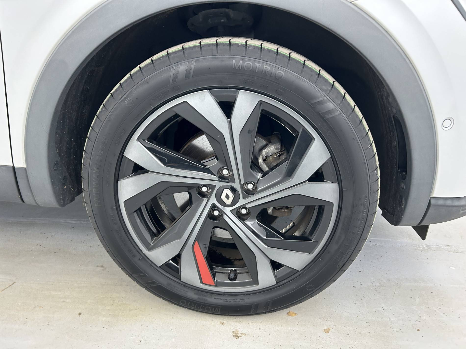 Vente en ligne Renault Arkana  E-Tech hybride 145 au prix de 22 690 €