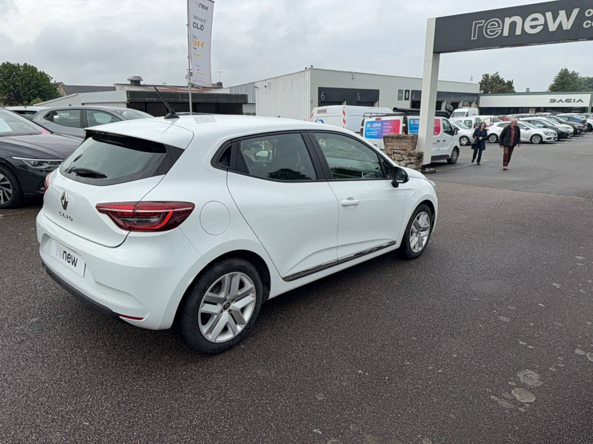 Vente en ligne Renault Clio 5 Clio SCe 65 - 21 au prix de 10 590 €