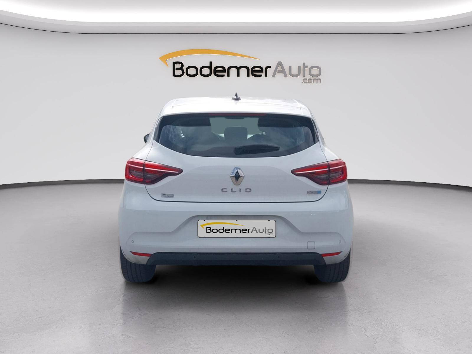 Vente en ligne Renault Clio 5 Clio E-Tech 140 au prix de 12 990 €
