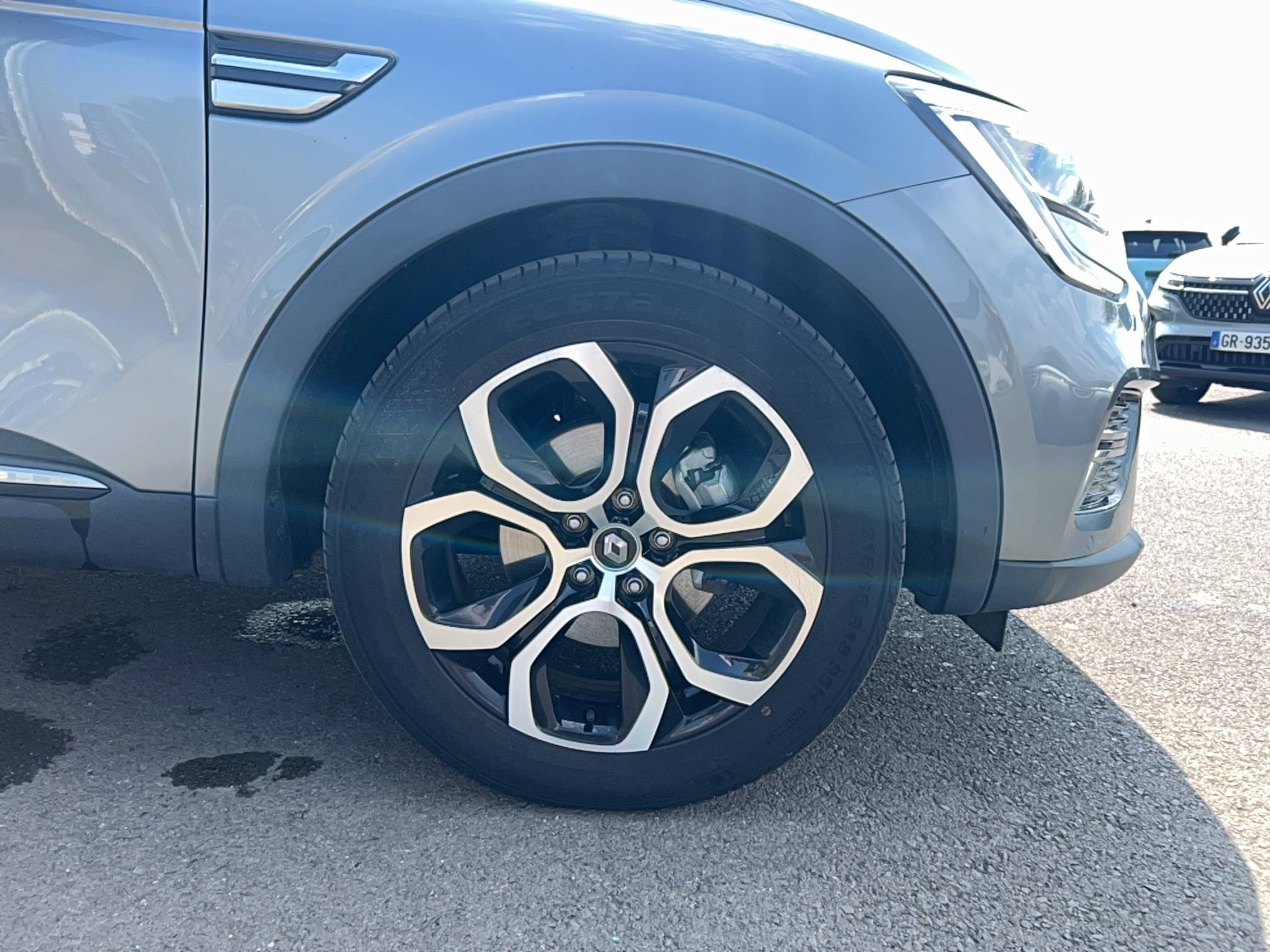Vente en ligne Renault Arkana  E-Tech 145 - 21B au prix de 19 490 €