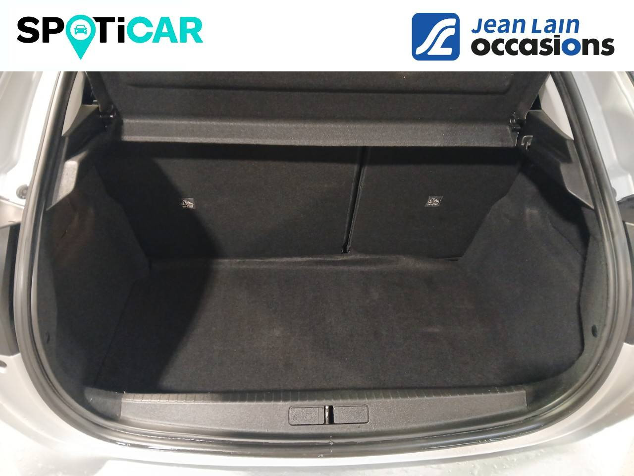 Vente en ligne OPEL CORSA Corsa 1.2 Turbo 100 ch BVA8 Elegance Business de 2023 au prix de 14 974 €