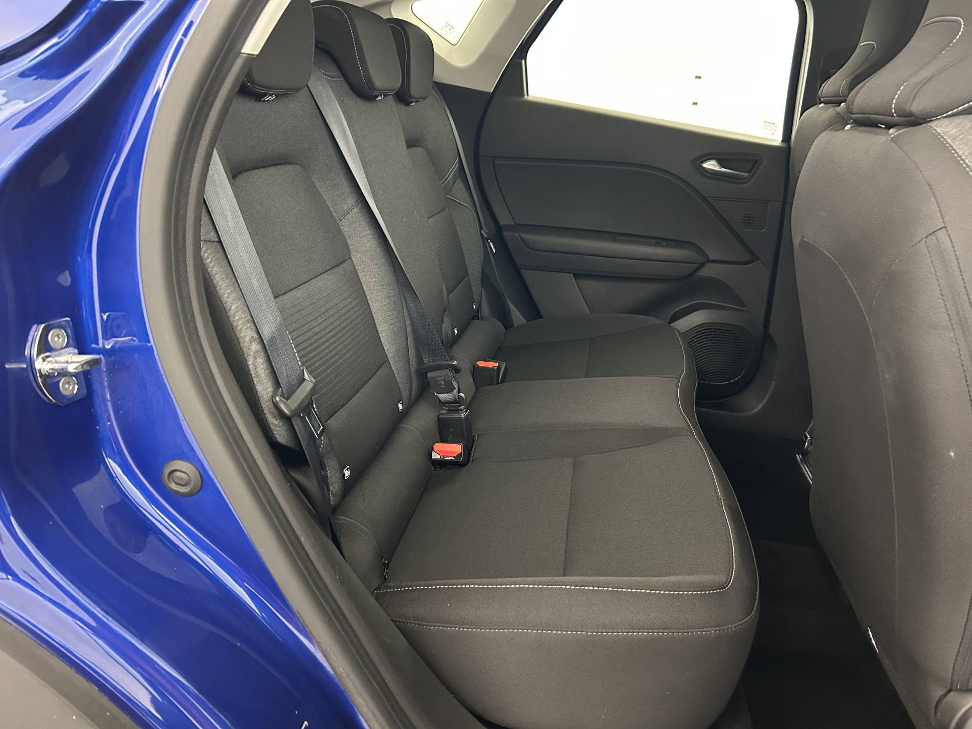 Vente en ligne Renault Captur  Blue dCi 95 au prix de 14 890 €