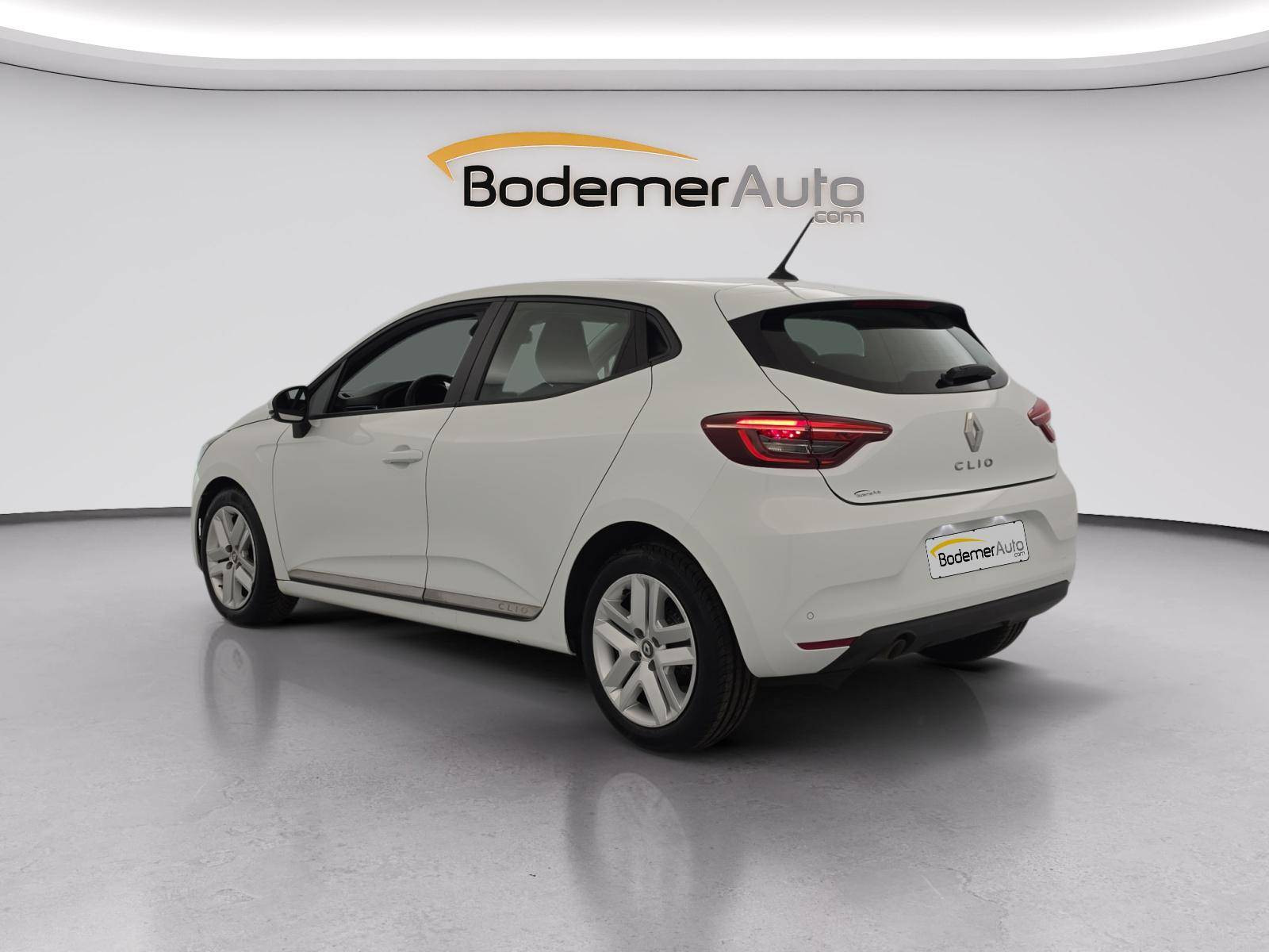 Vente en ligne Renault Clio 5 Clio TCe 90 X-Tronic - 21N au prix de 14 490 €