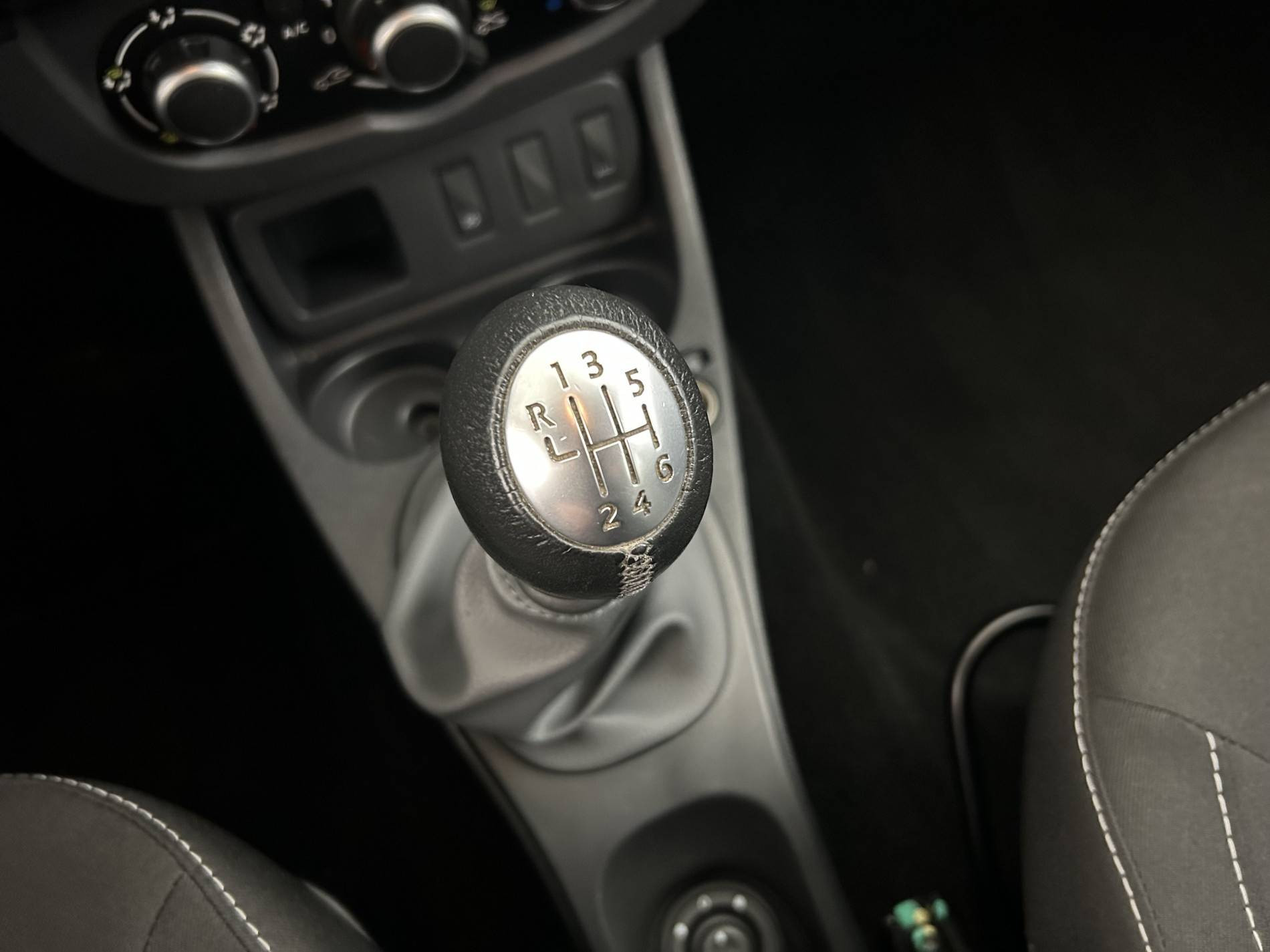 Vente en ligne Dacia Duster  dCi 110 4x2 au prix de 13 900 €