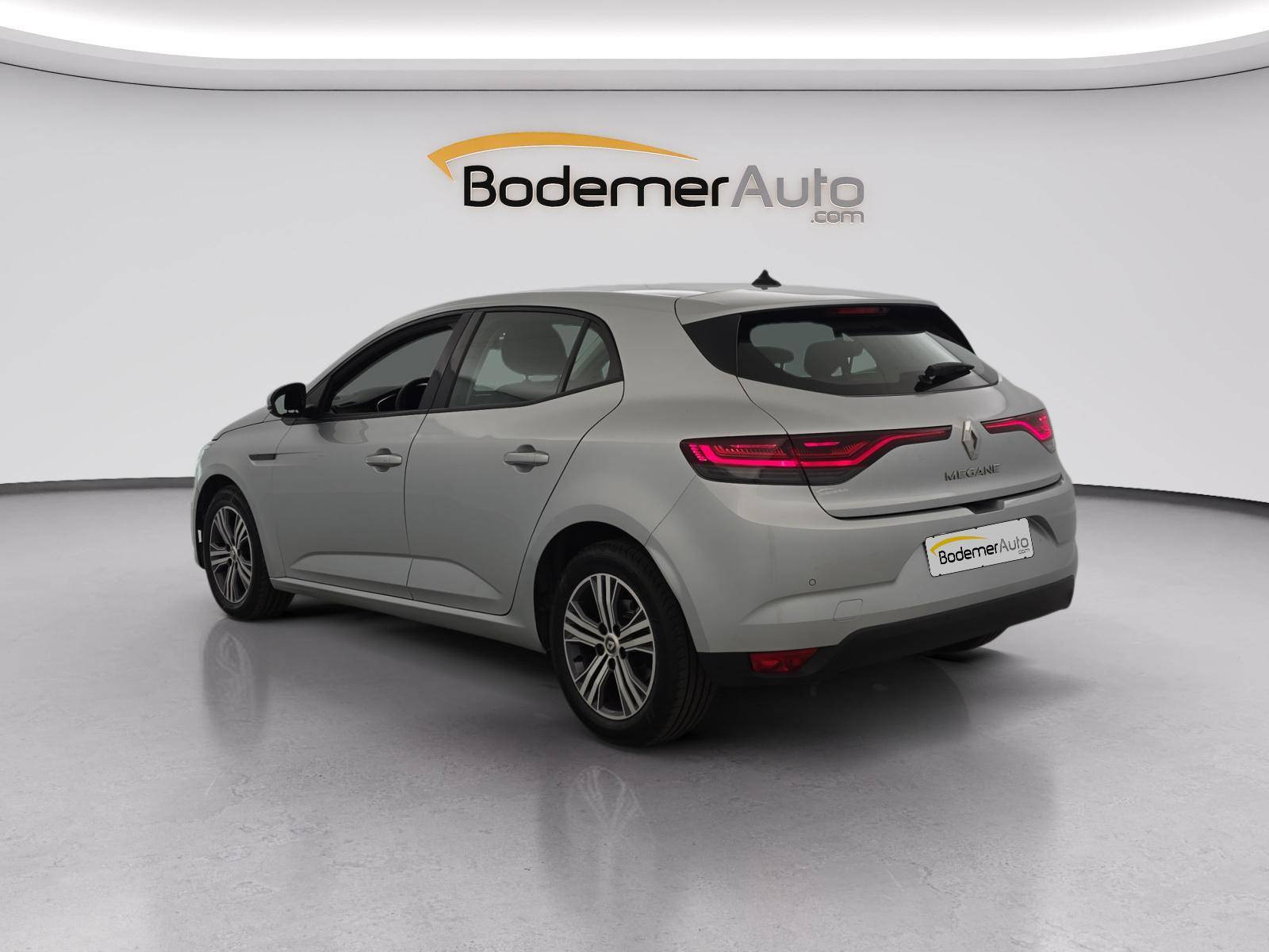 Vente en ligne Renault Megane 4  TCe 140 au prix de 15 490 €