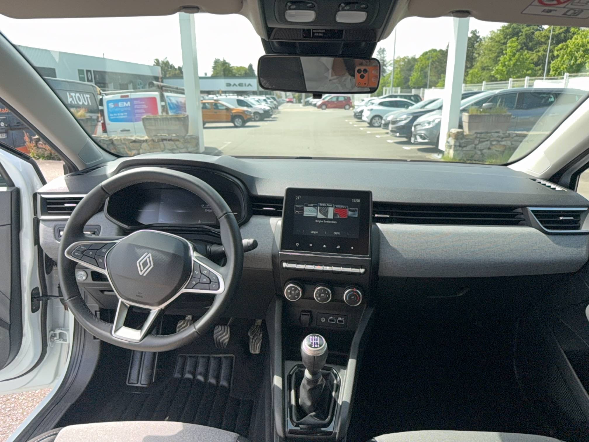 Vente en ligne Renault Clio 5 Clio TCe 100 GPL au prix de 16 490 €