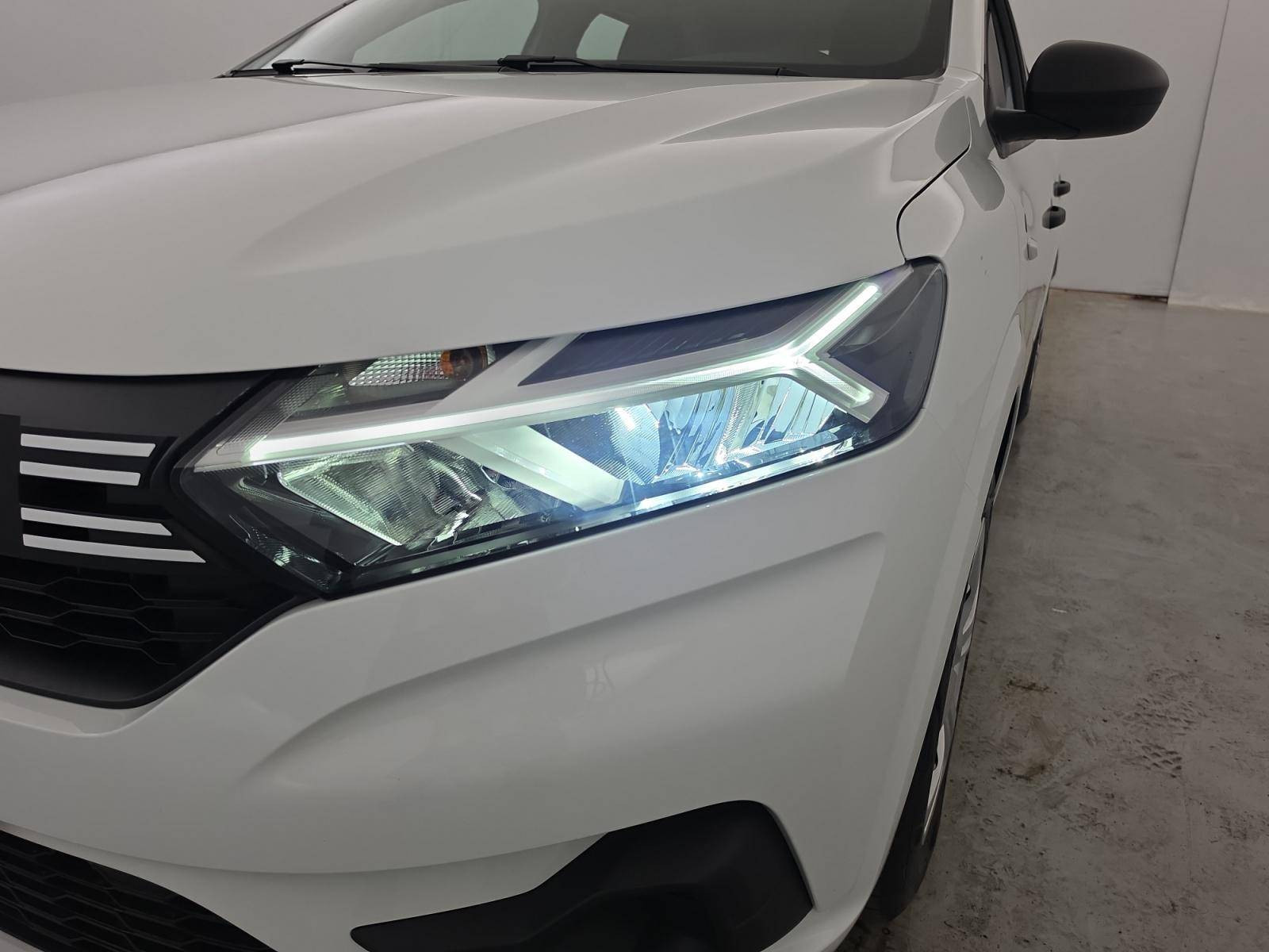 Vente en ligne Dacia Sandero  SCe 65 au prix de 13 900 €