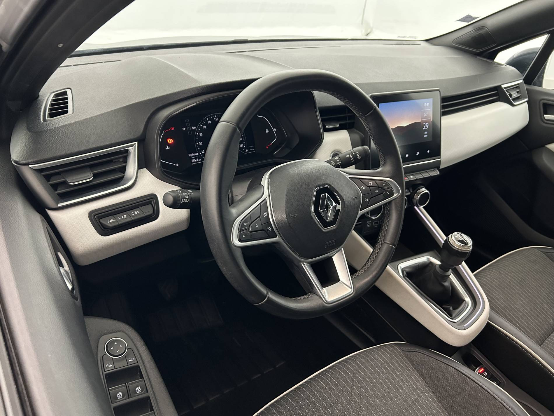 Vente en ligne Renault Clio 5 Clio TCe 90 - 21N au prix de 14 290 €