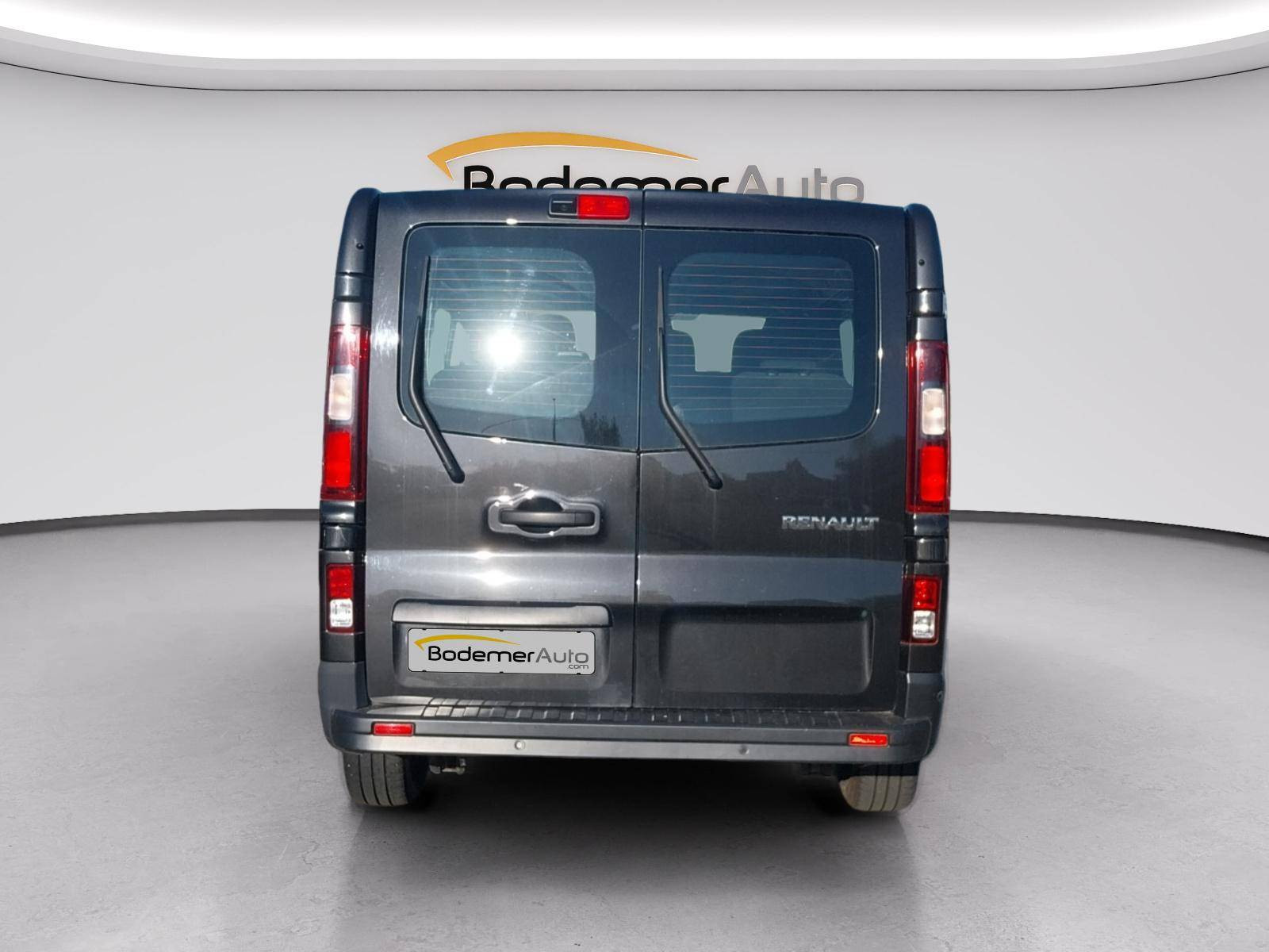 Vente en ligne Renault Trafic  L2 dCi 150 Energy S&S au prix de 28 990 €