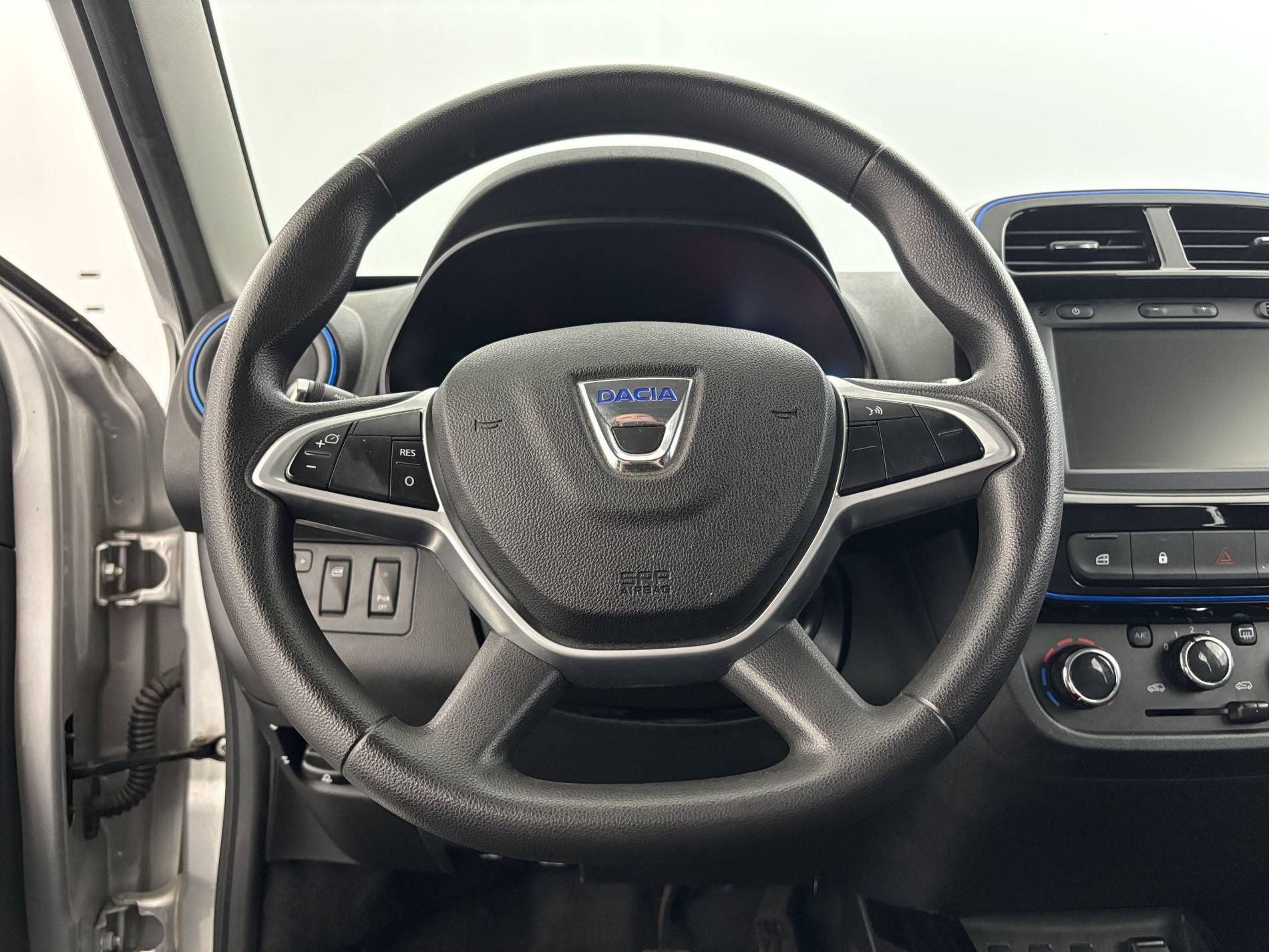 Vente en ligne Dacia Spring  Achat Intégral au prix de 10 990 €